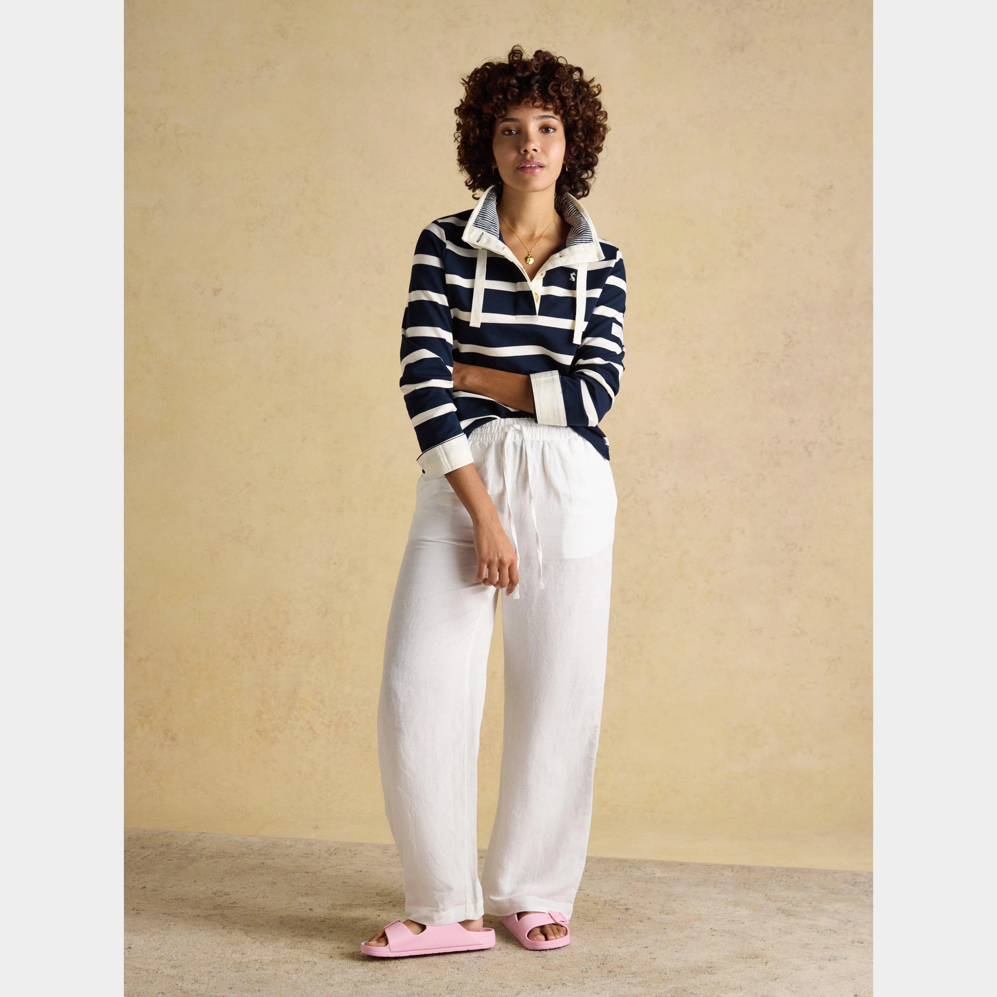 Women's Saunton White Sweatshirt - Image 3