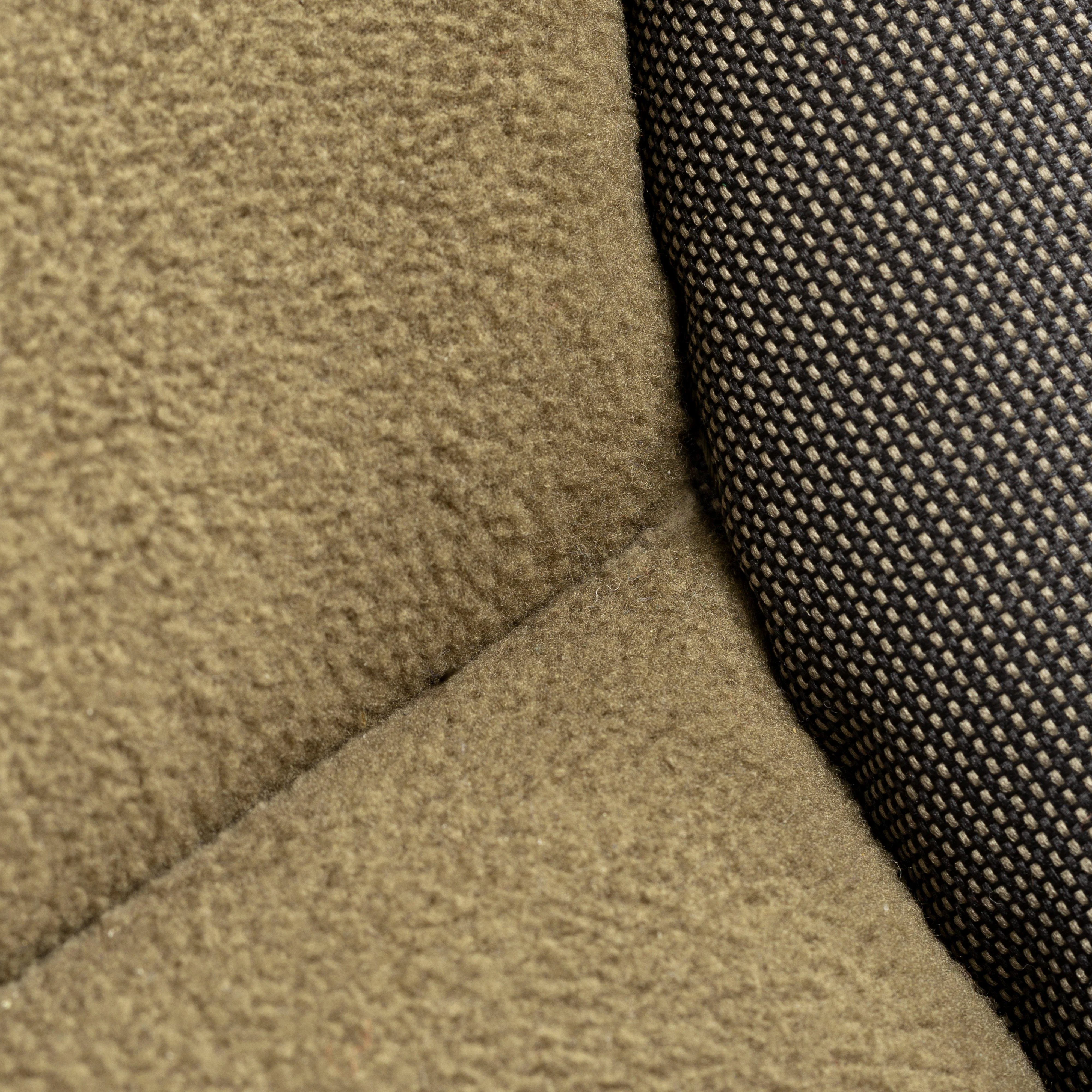 Defender Relaxa Armchair - Image 4