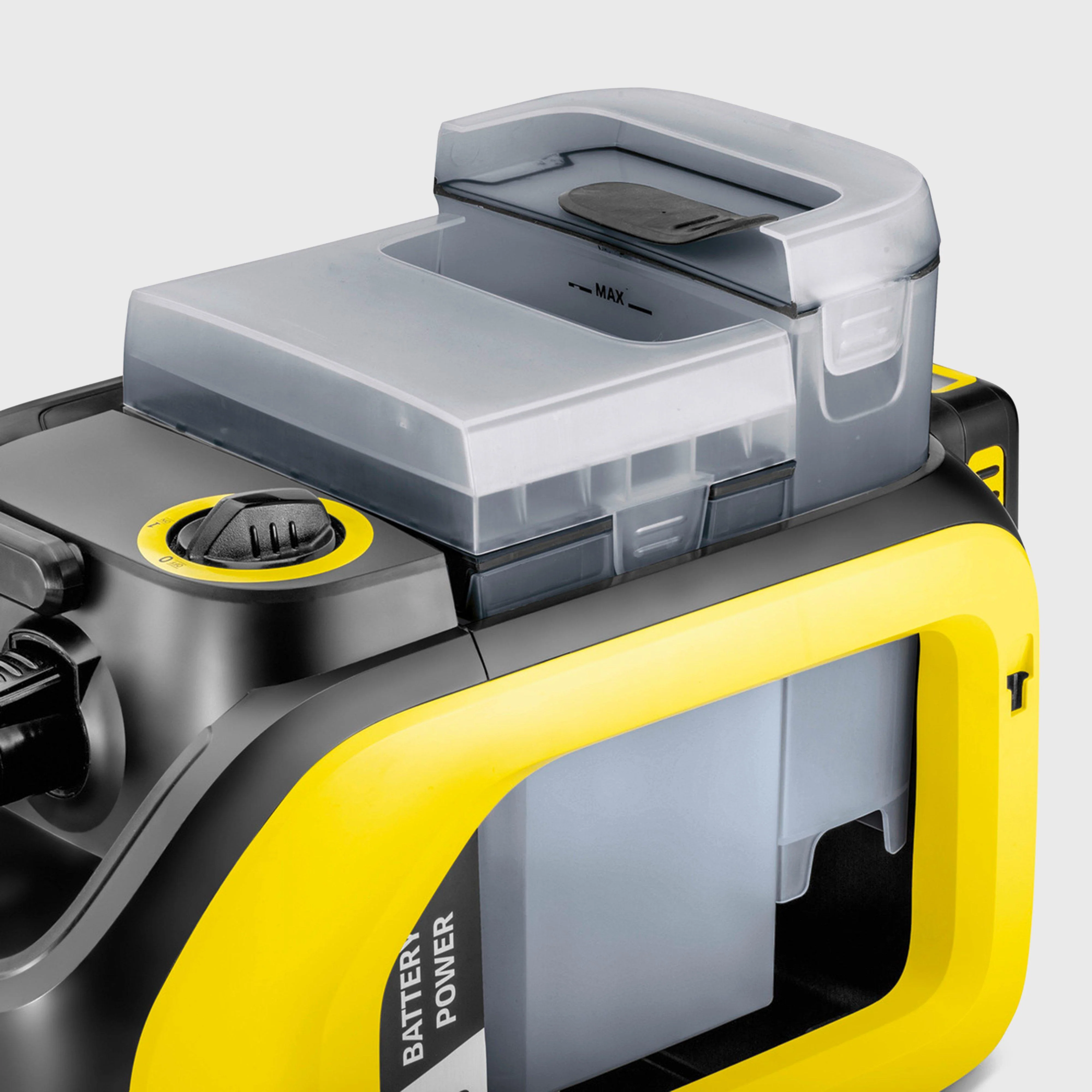 Cordless SE 3-18 Compact Spot Cleaner - Image 3