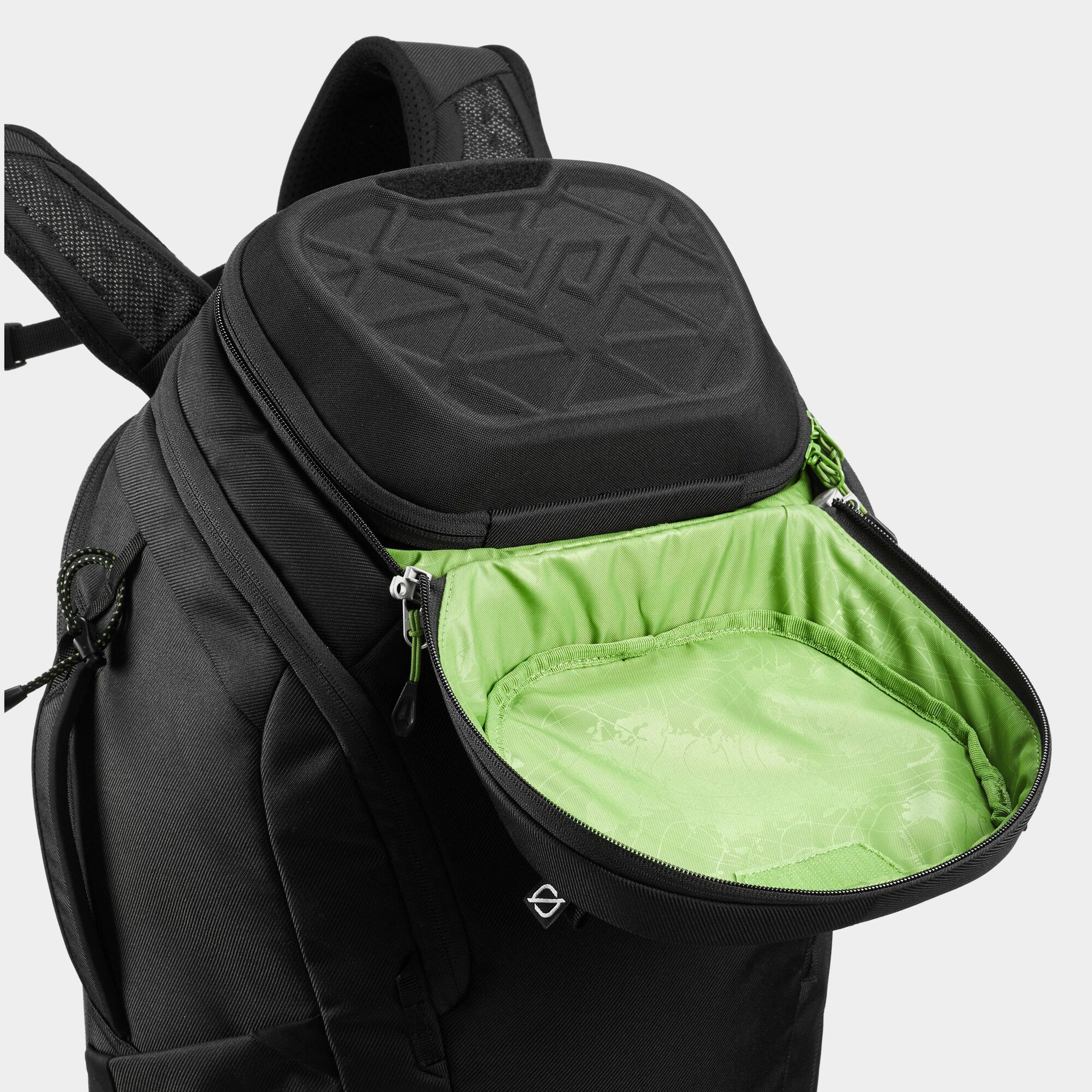 Transfer 28 Litre Travel Pack - Image 4