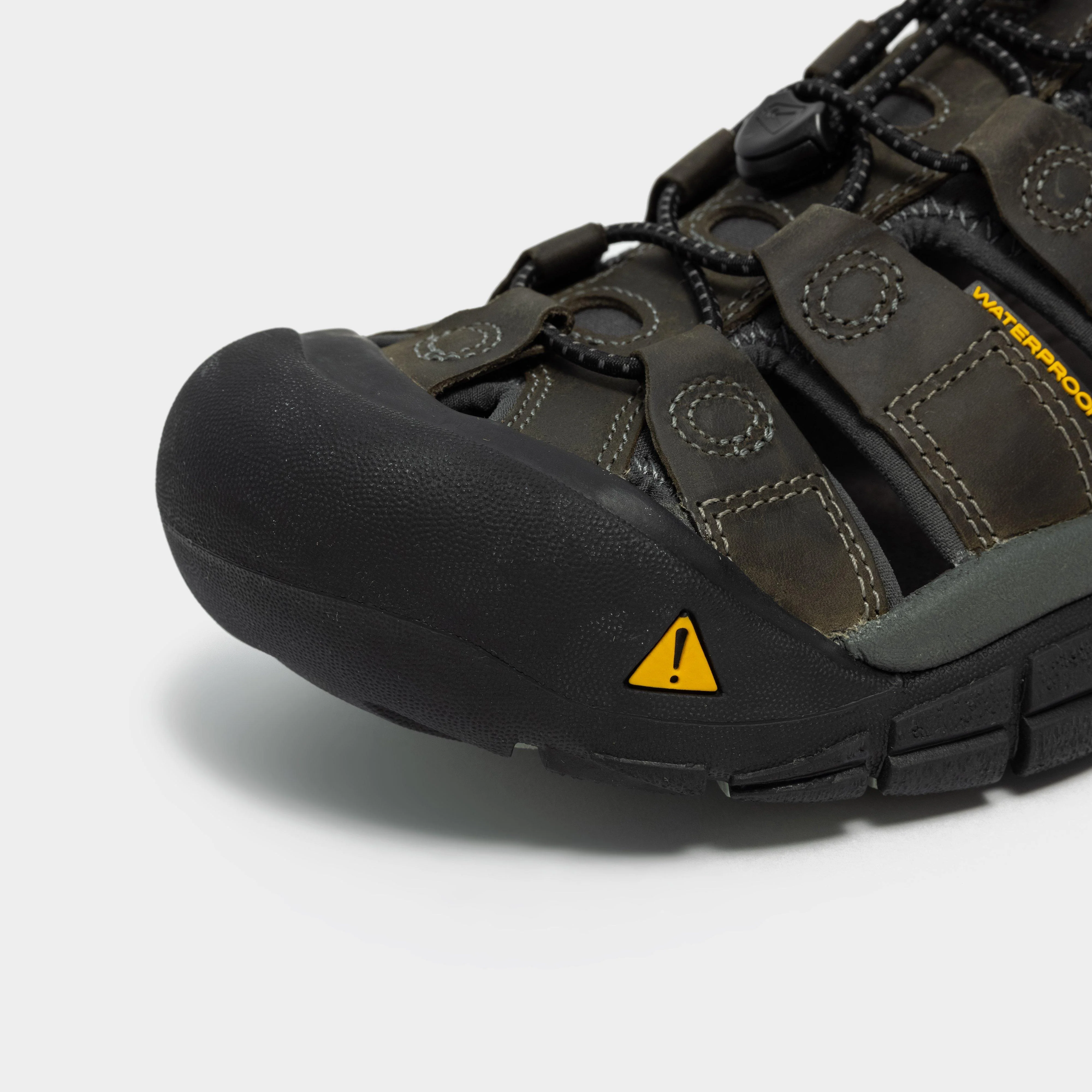 Men's Newport Walking Sandals - Image 4