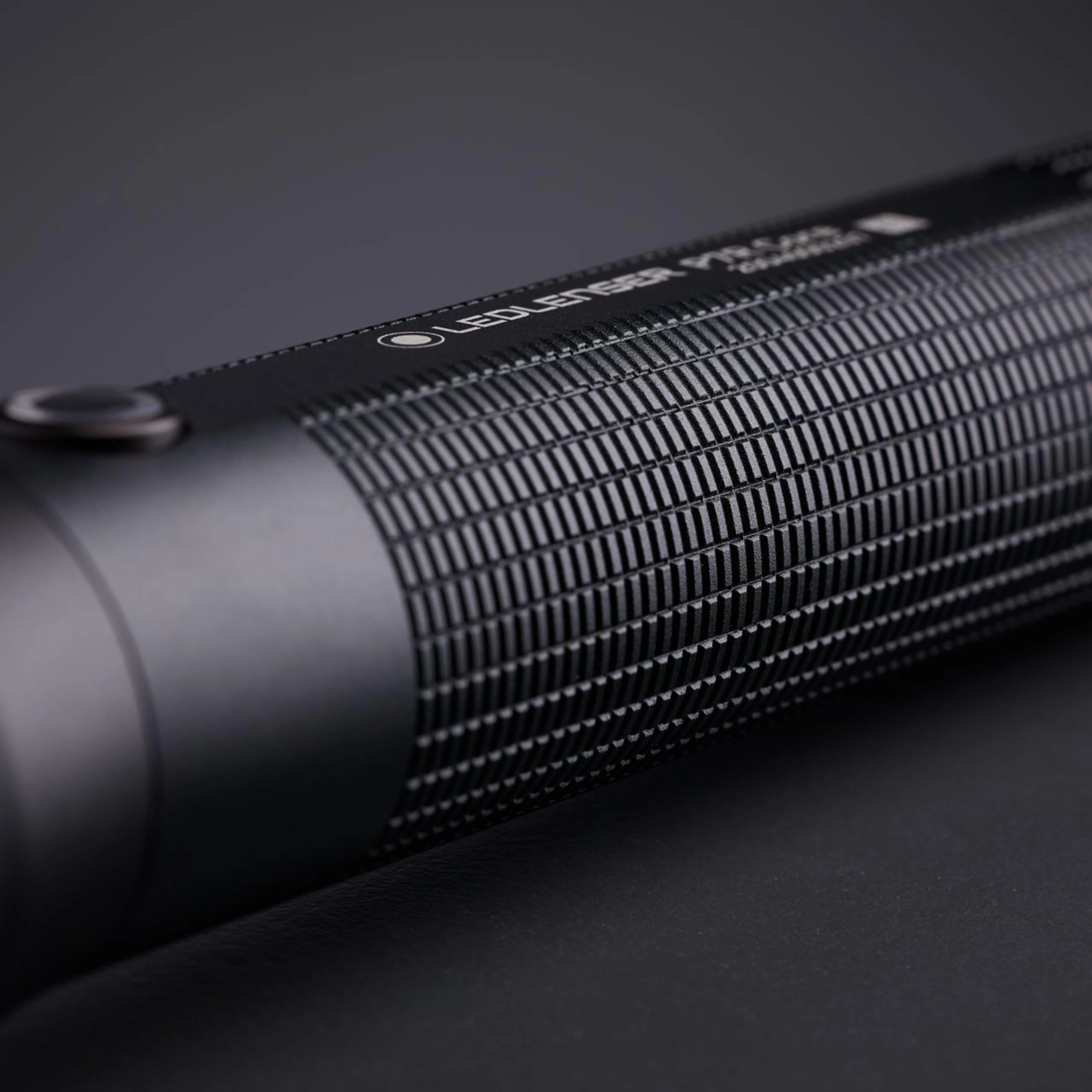 P7R Core Rechargeable LED Torch - Image 6