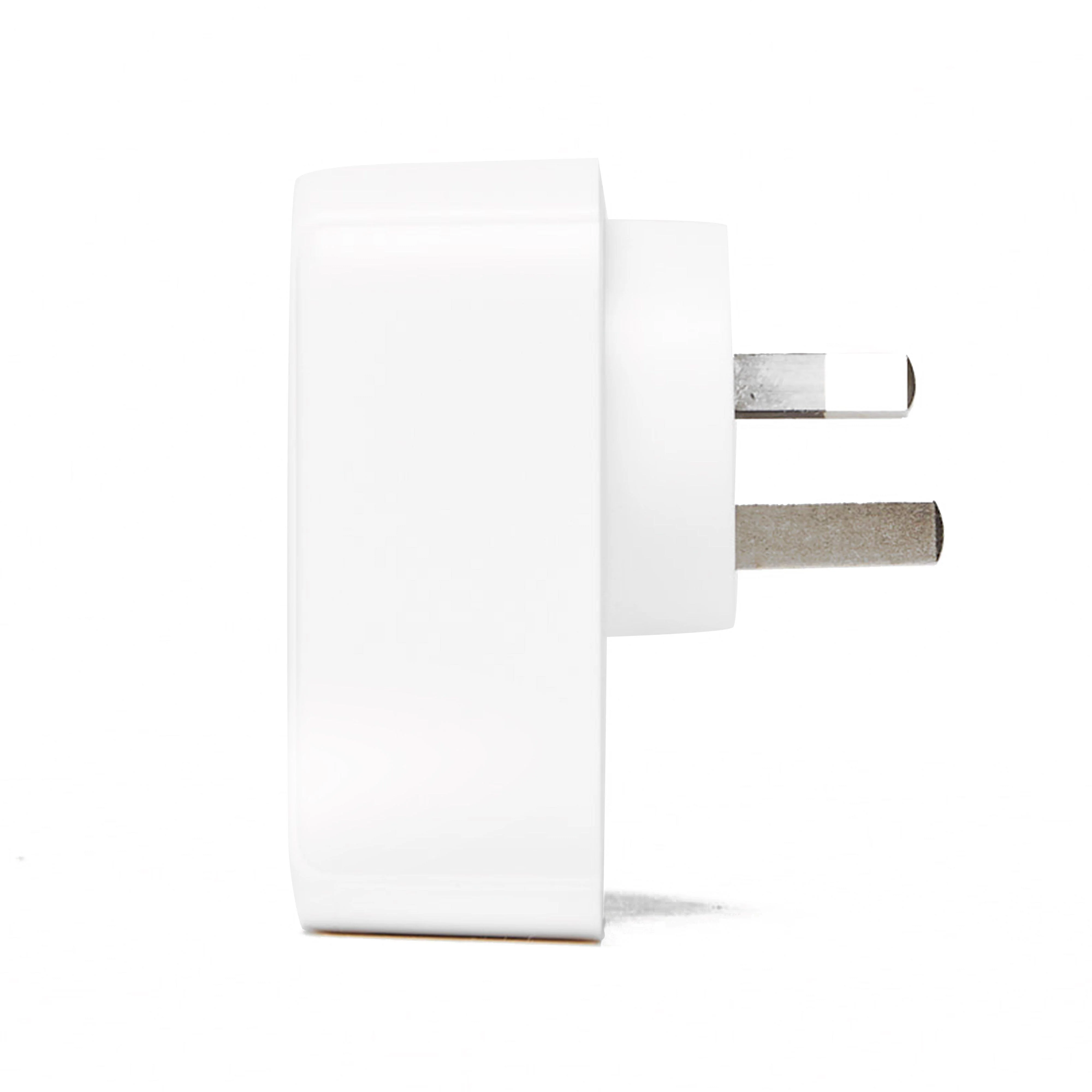 World to Australia/China Adapter and USB - Image 2