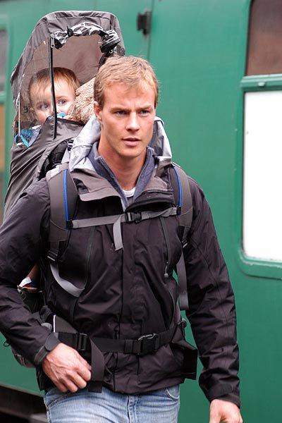 Child Carrier Rain Cover - Image 4