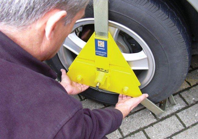 Wheel Clamp for 10-14" wheels - Image 4
