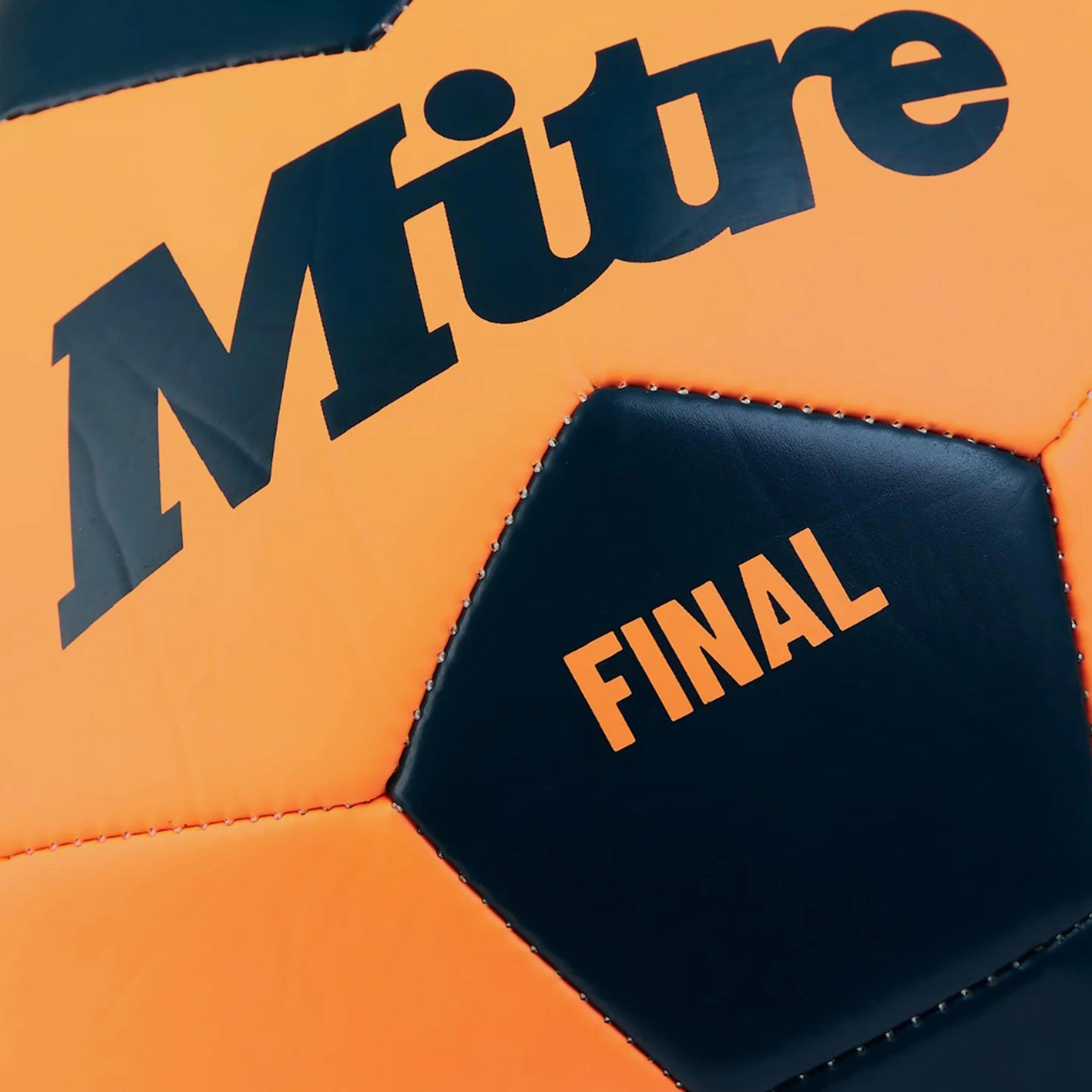 Final Football - Image 4