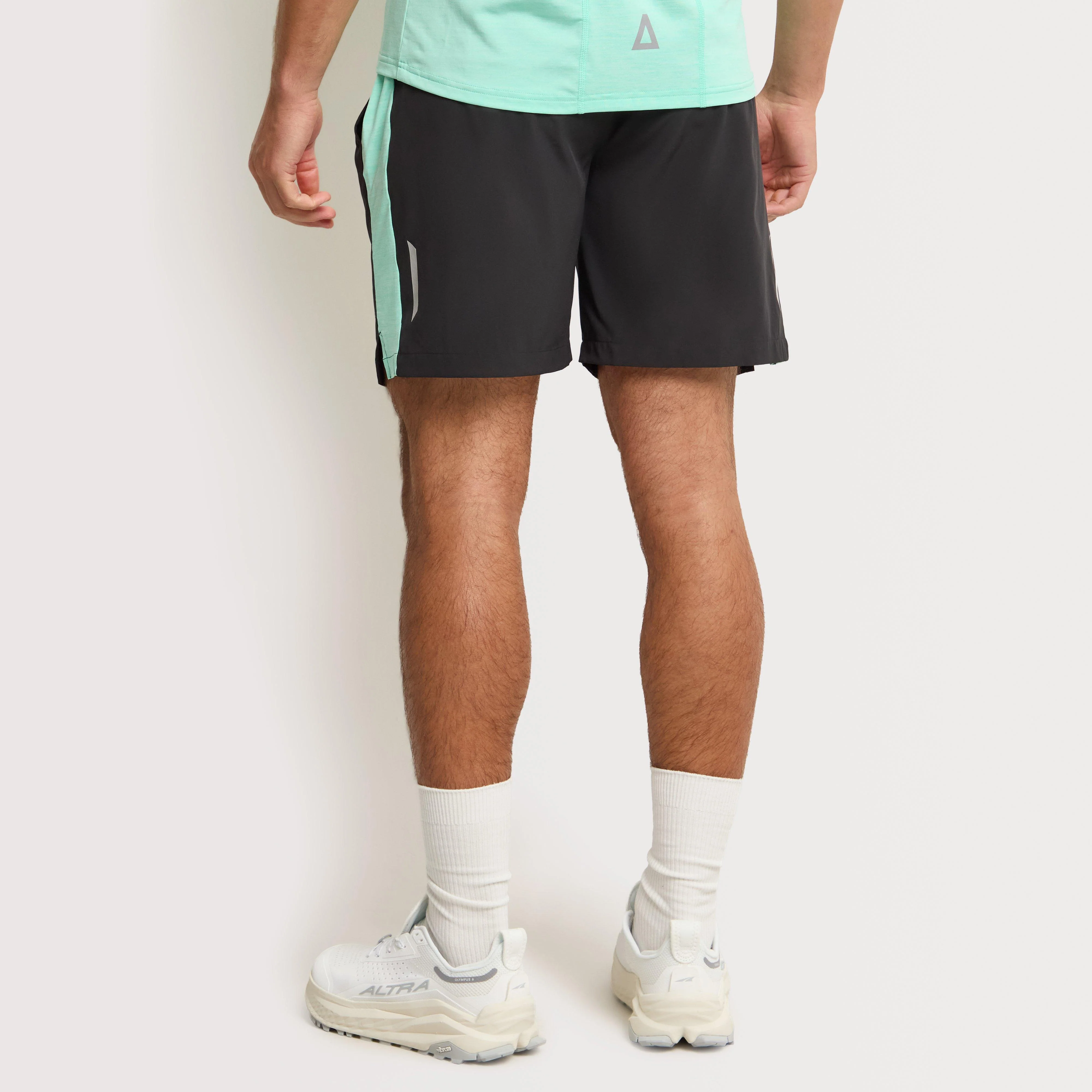 Men's Linear Tech Tee - Image 4