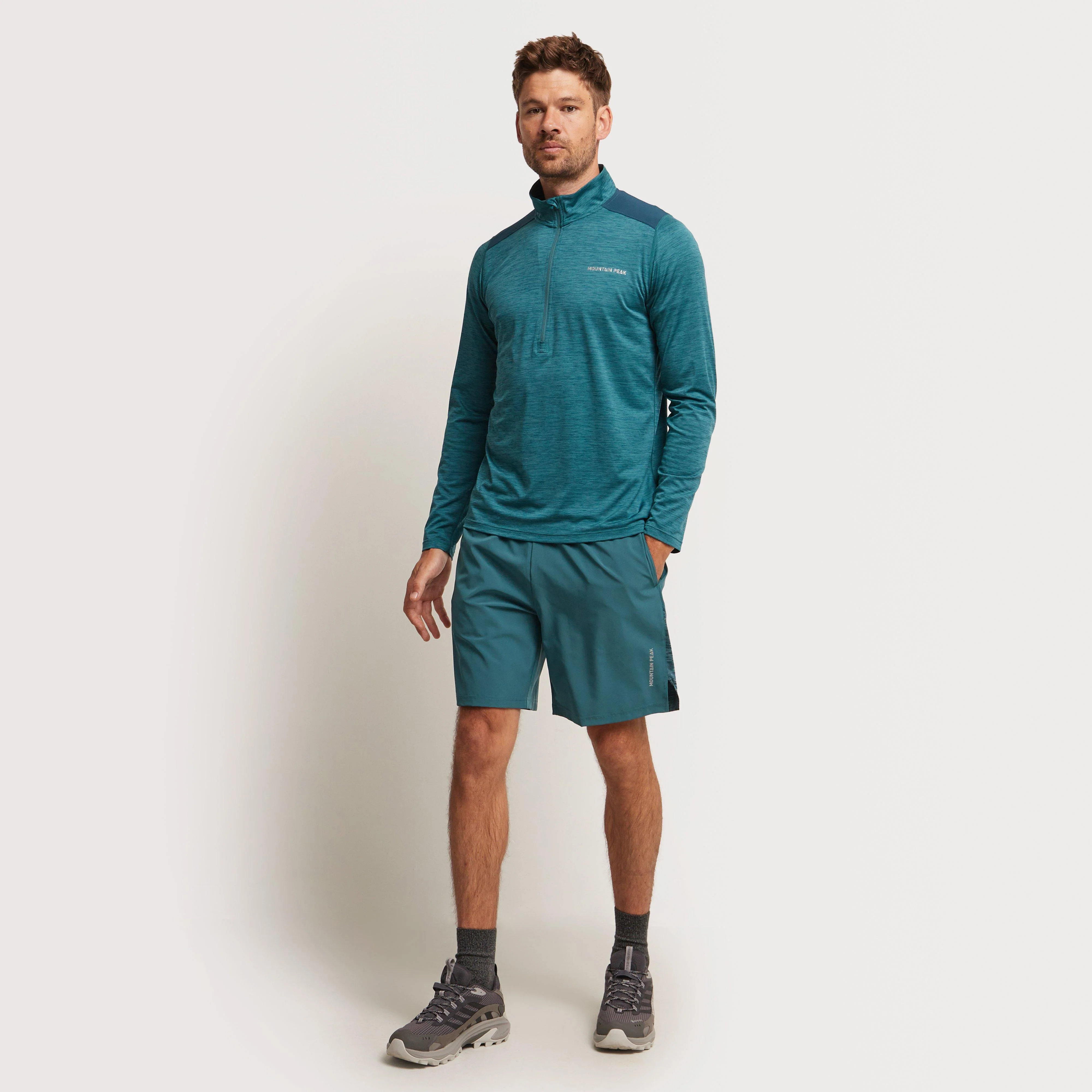 Men's Long Sleeve Move Tech Tee - Image 2