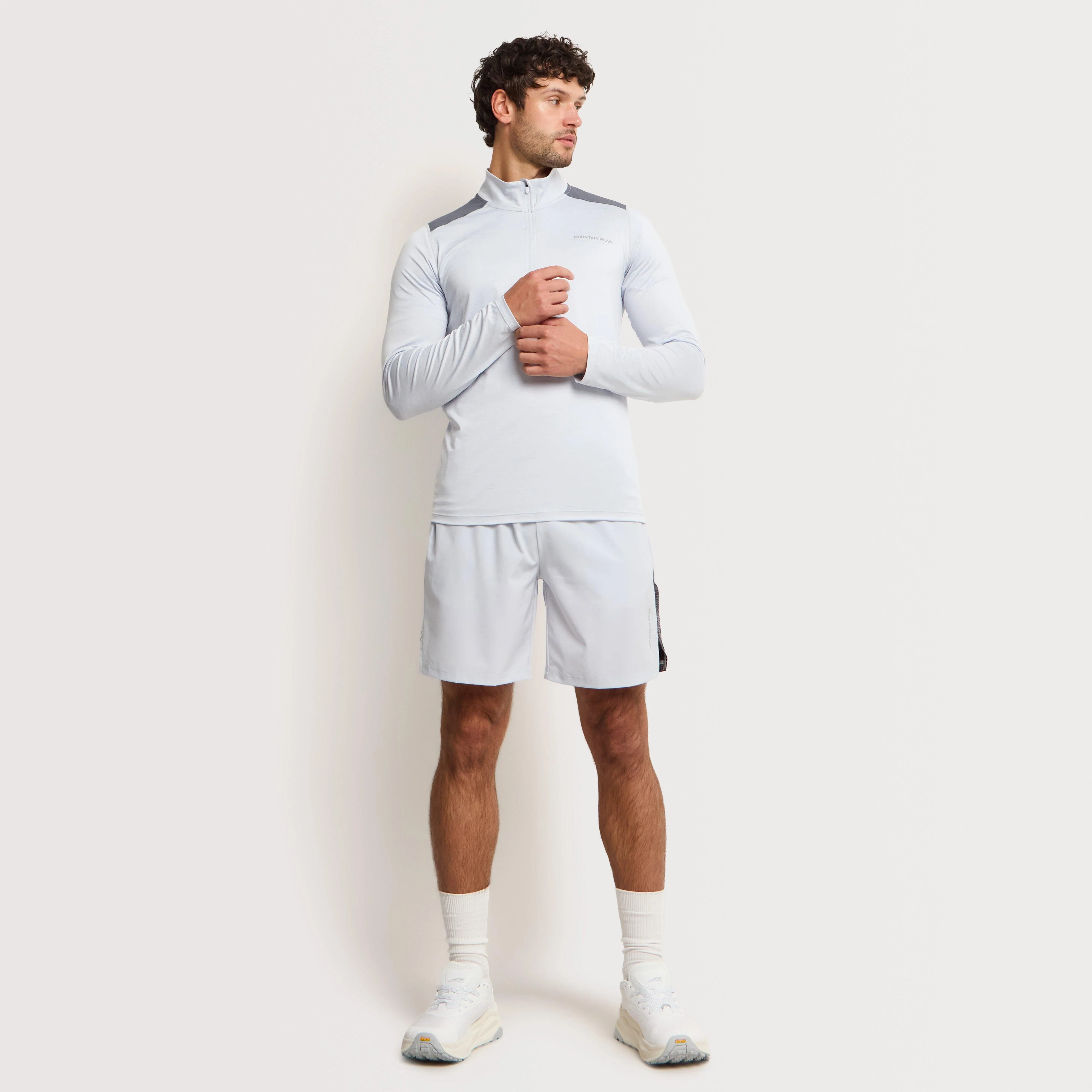 Men's Long Sleeve Move Tech Tee - Image 2