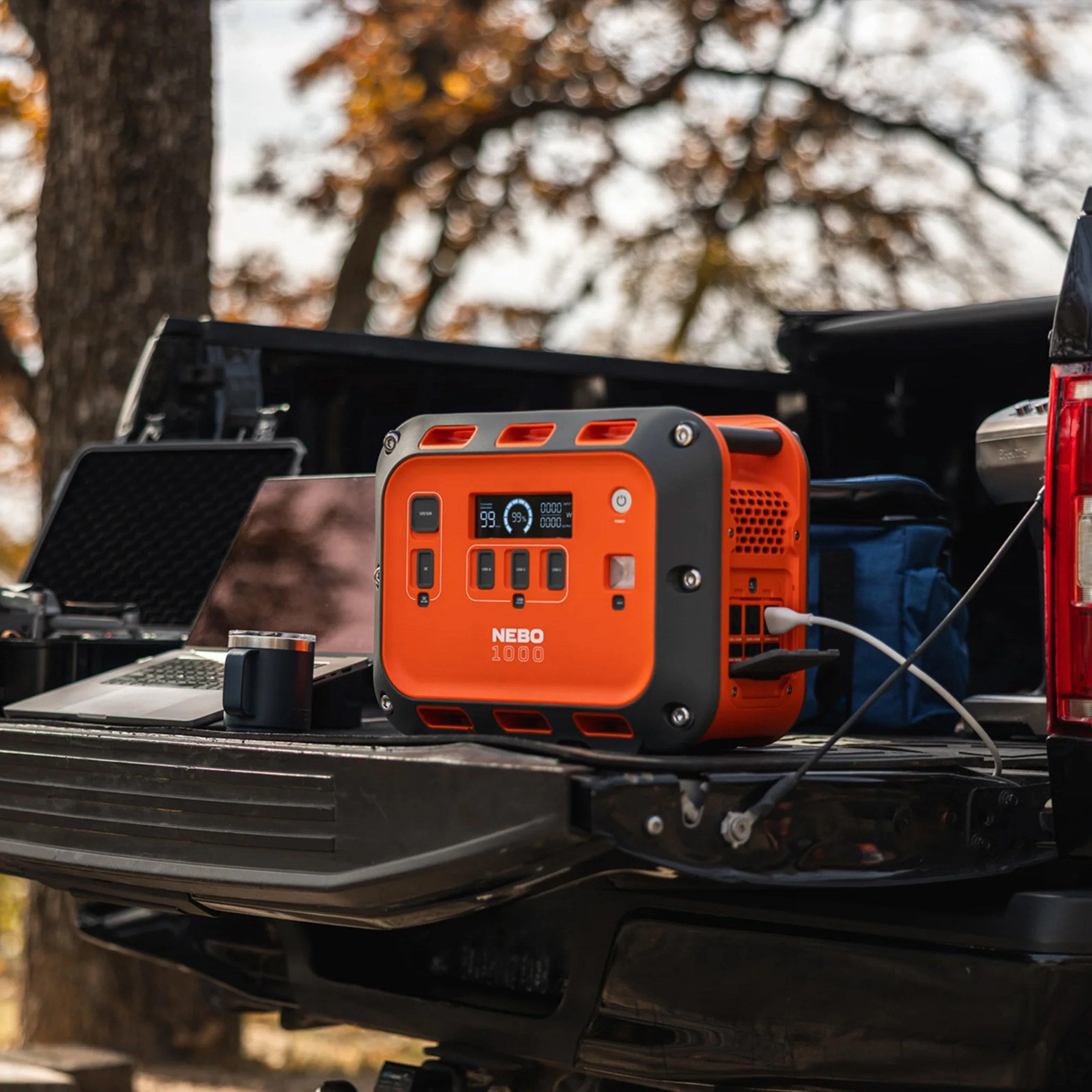INTREPID™ 1000 Portable Power Station - Image 9