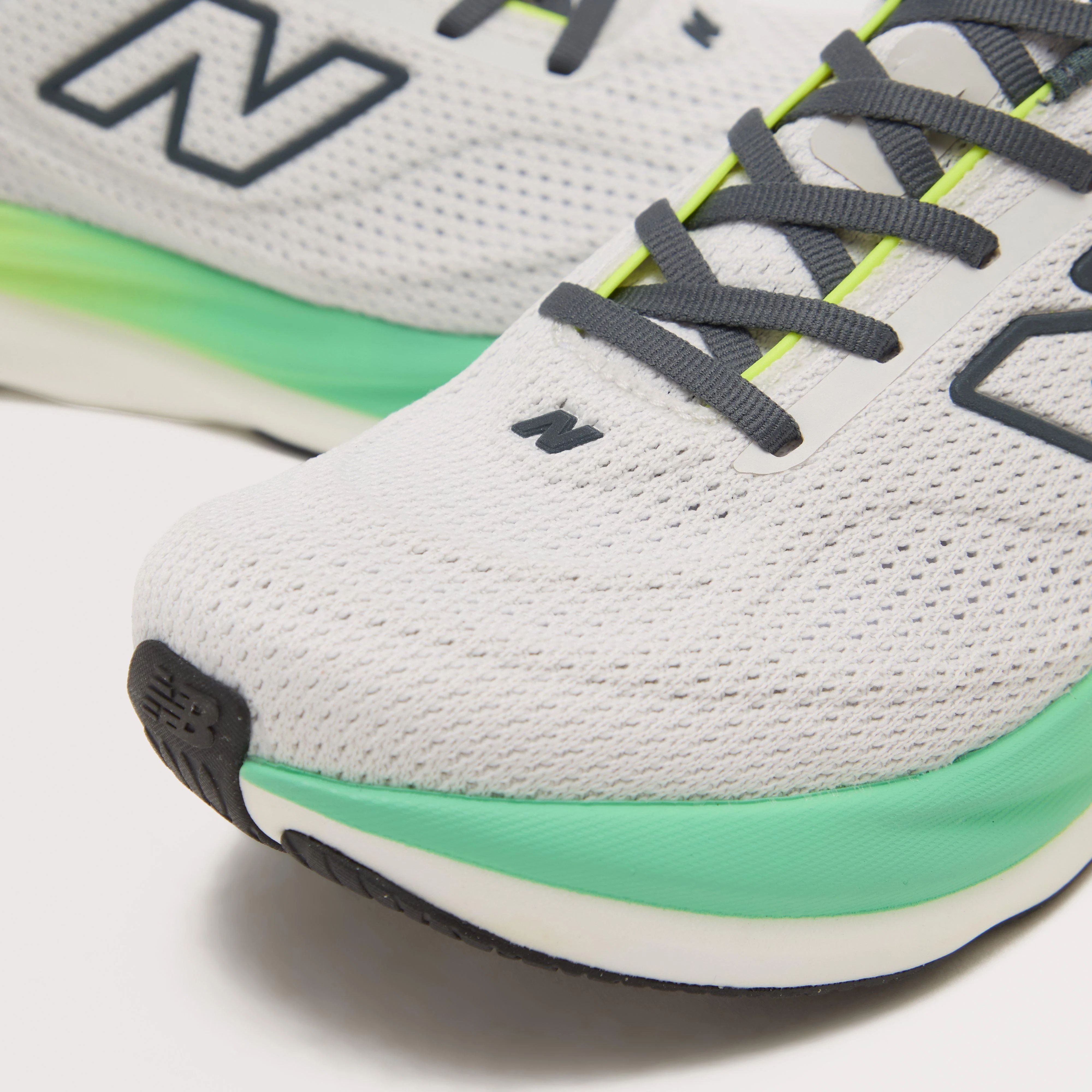 Men’s 1080 v15 Running Shoes - Image 4