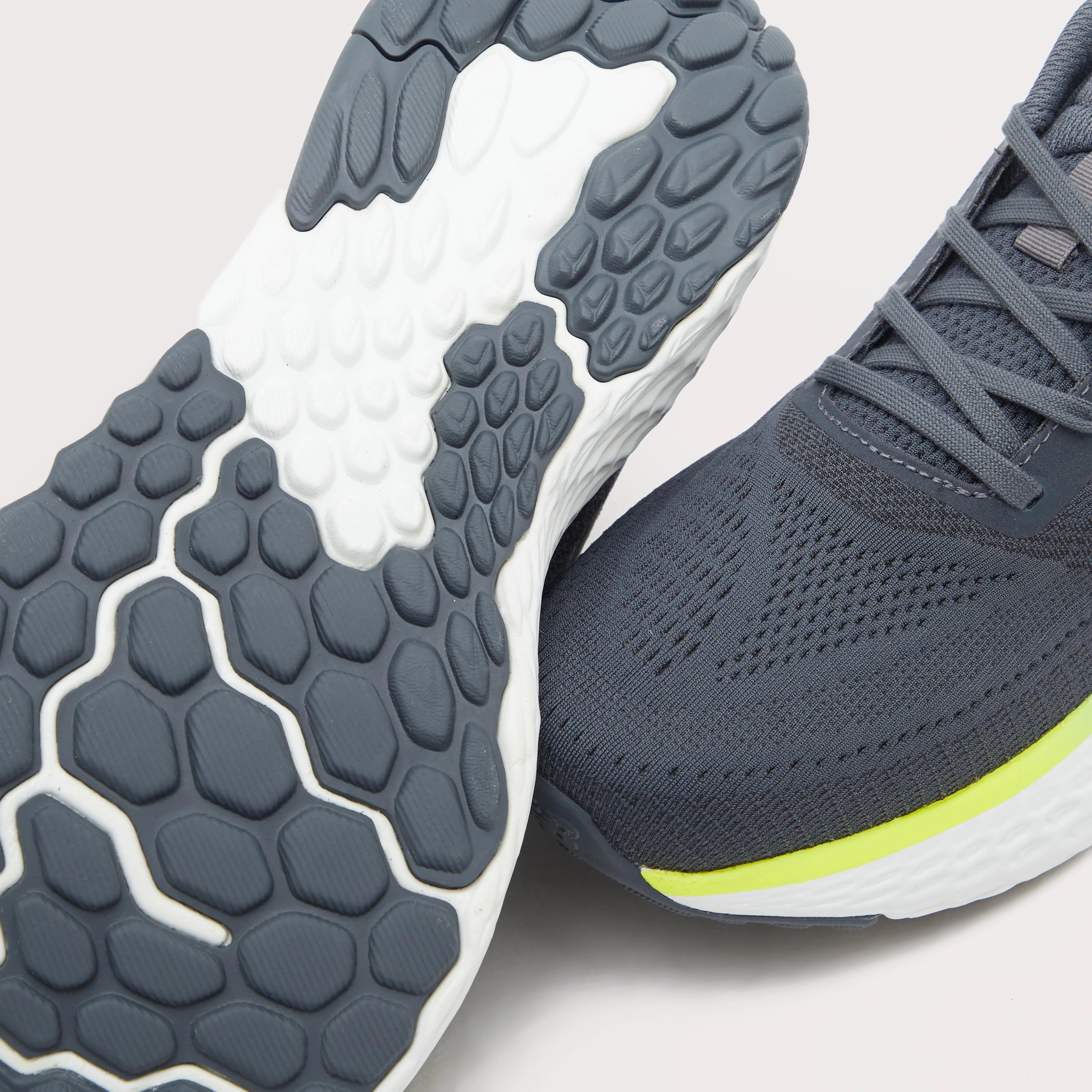Men’s Free Foam X EVOZ V4 Running Shoes - Image 4