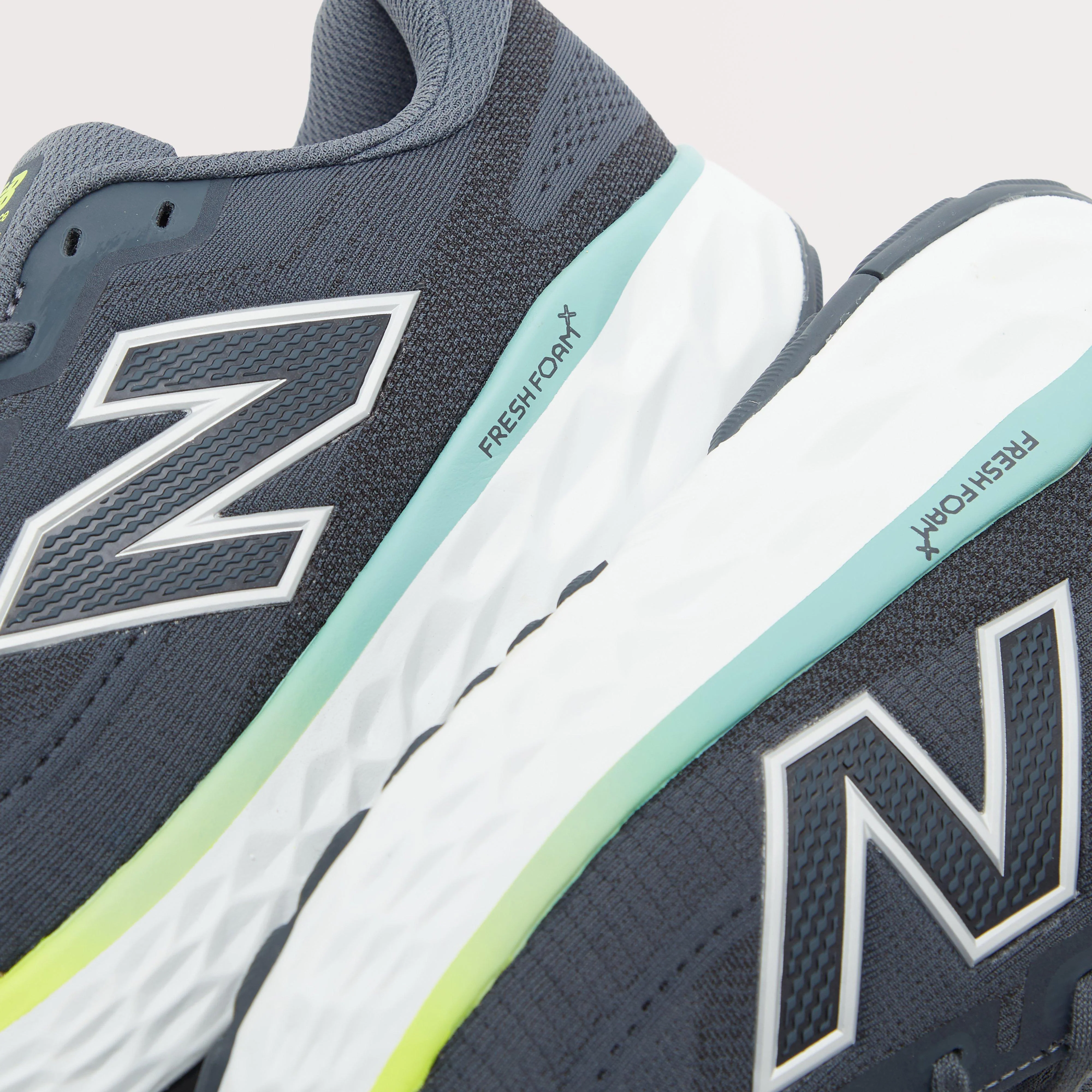 Men’s Free Foam X EVOZ V4 Running Shoes - Image 5