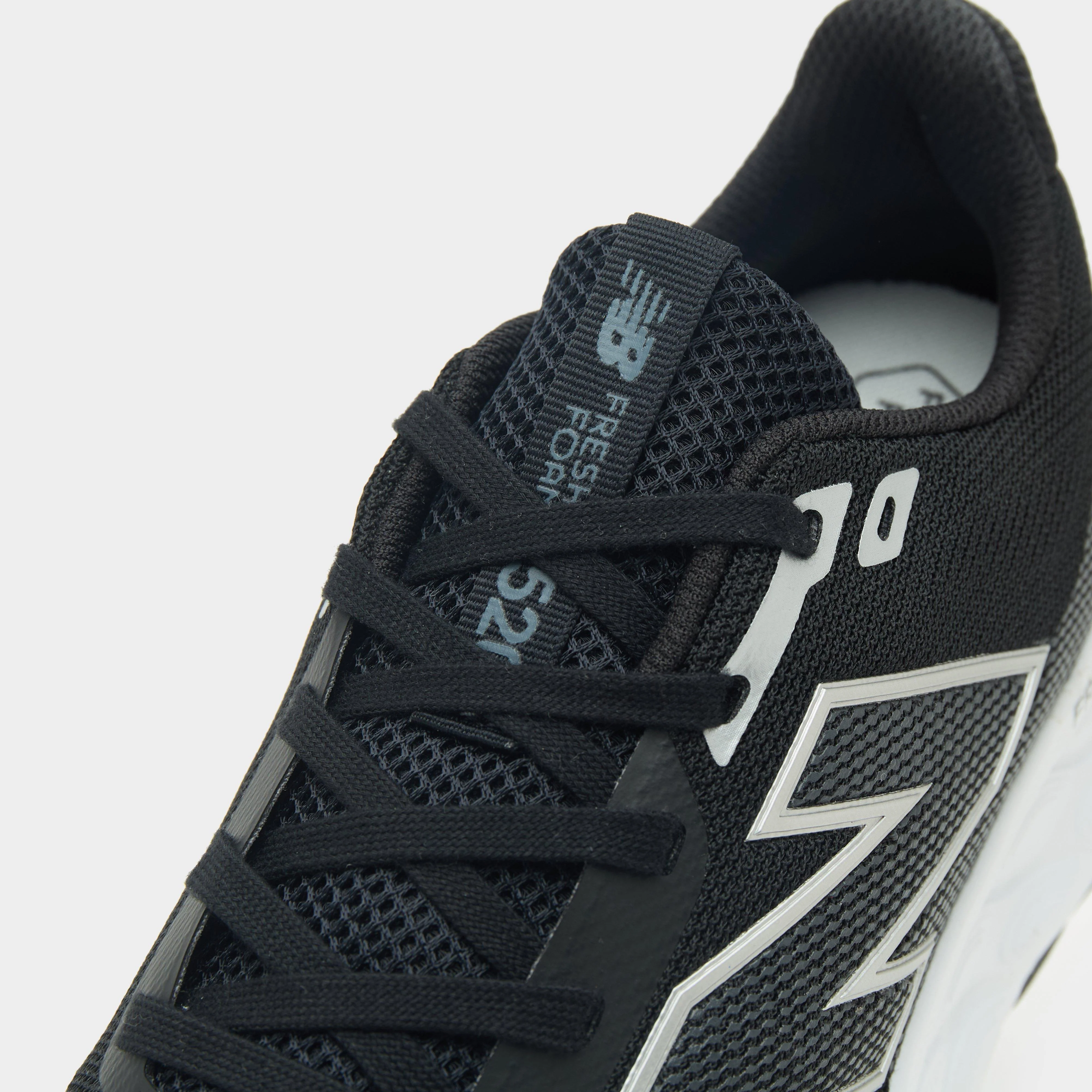 Men's Fresh Foam 520 V9 Running Shoes - Image 5
