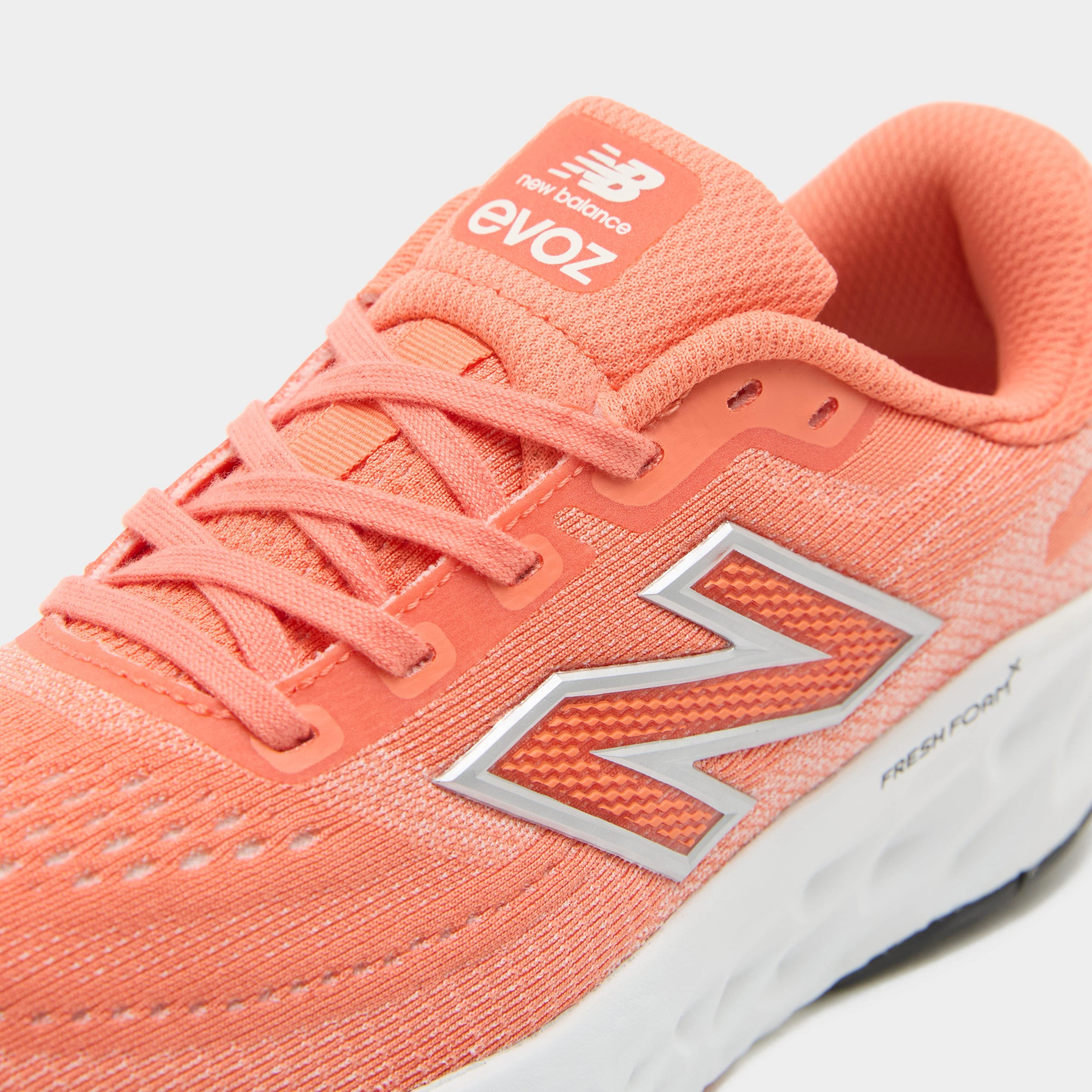 Women’s Free Foam X EVOZ V4 Running Shoe - Image 4