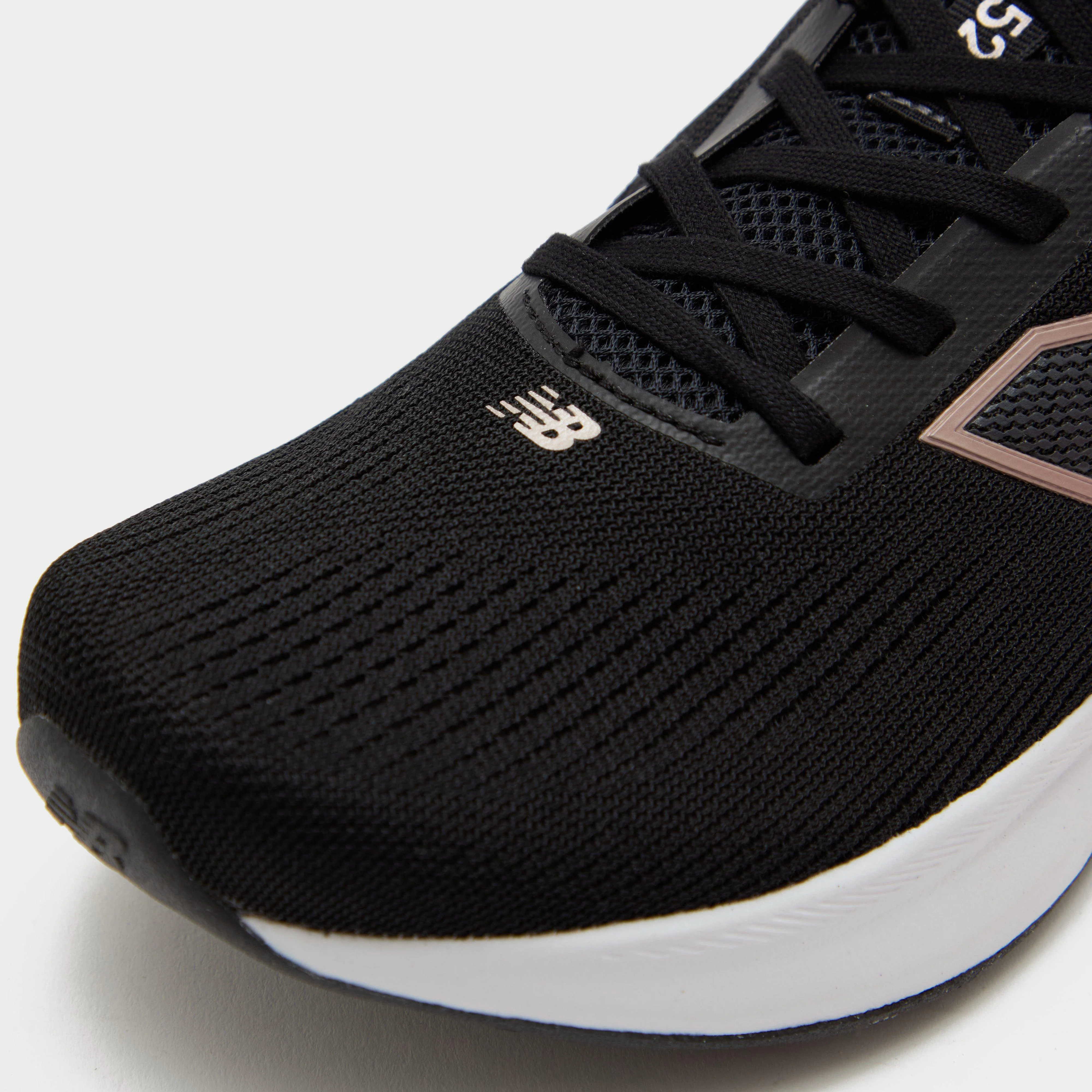 Women's Fresh Foam 520 V9 Running Shoes - Image 6