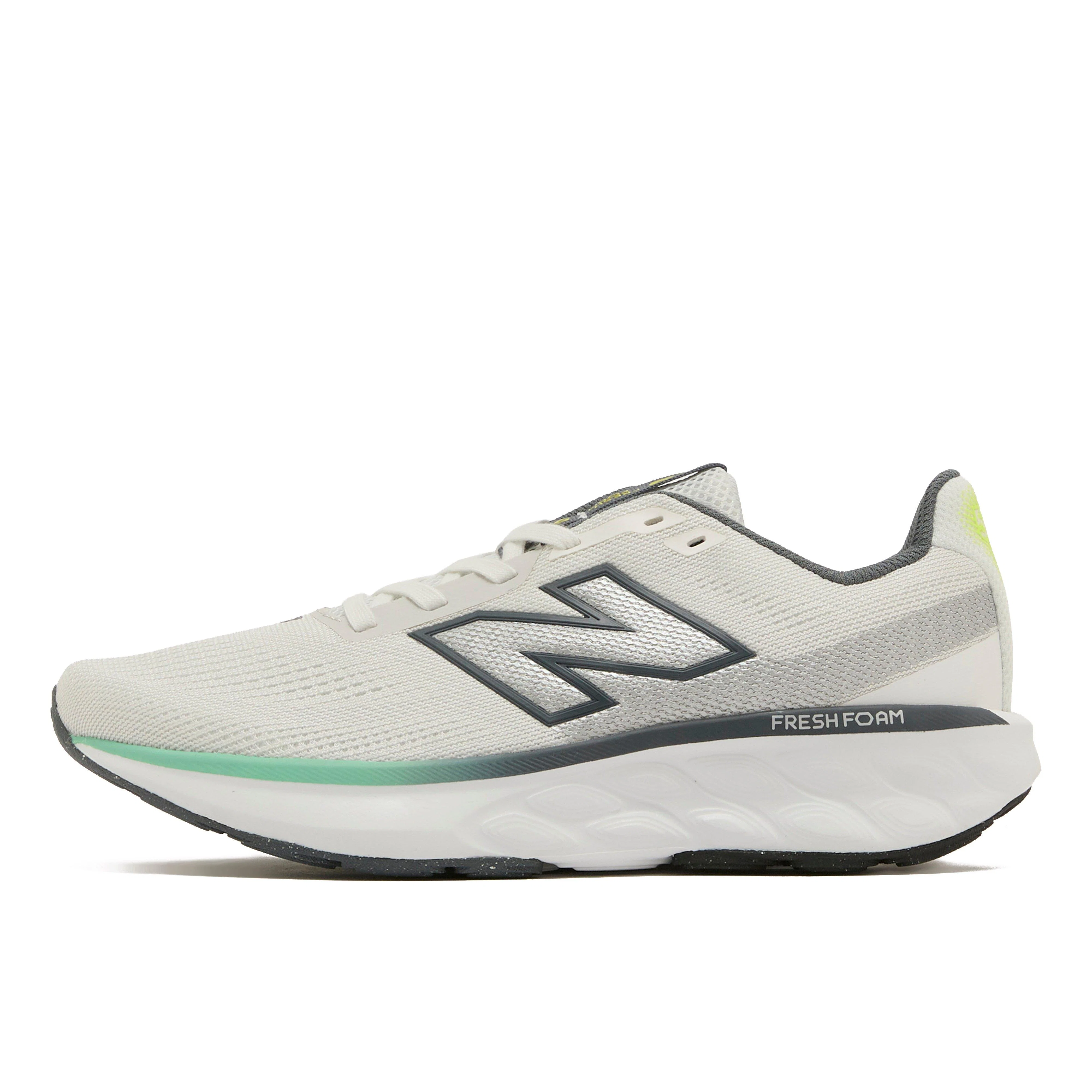 Women's Fresh Foam 520 V9 Running Shoes - Image 7