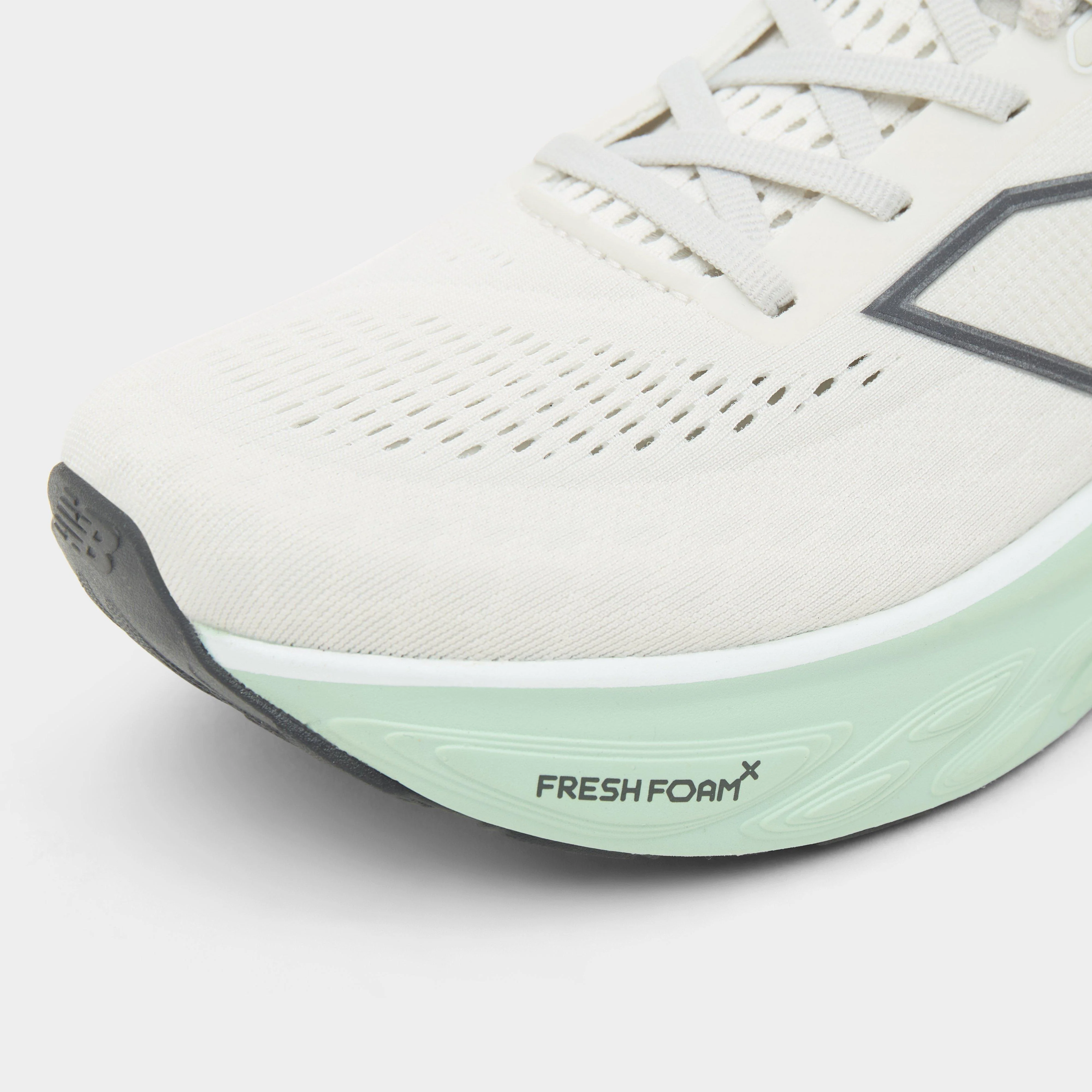 Women’s Fresh Foam X 1080 v14 Running Shoes - Image 4