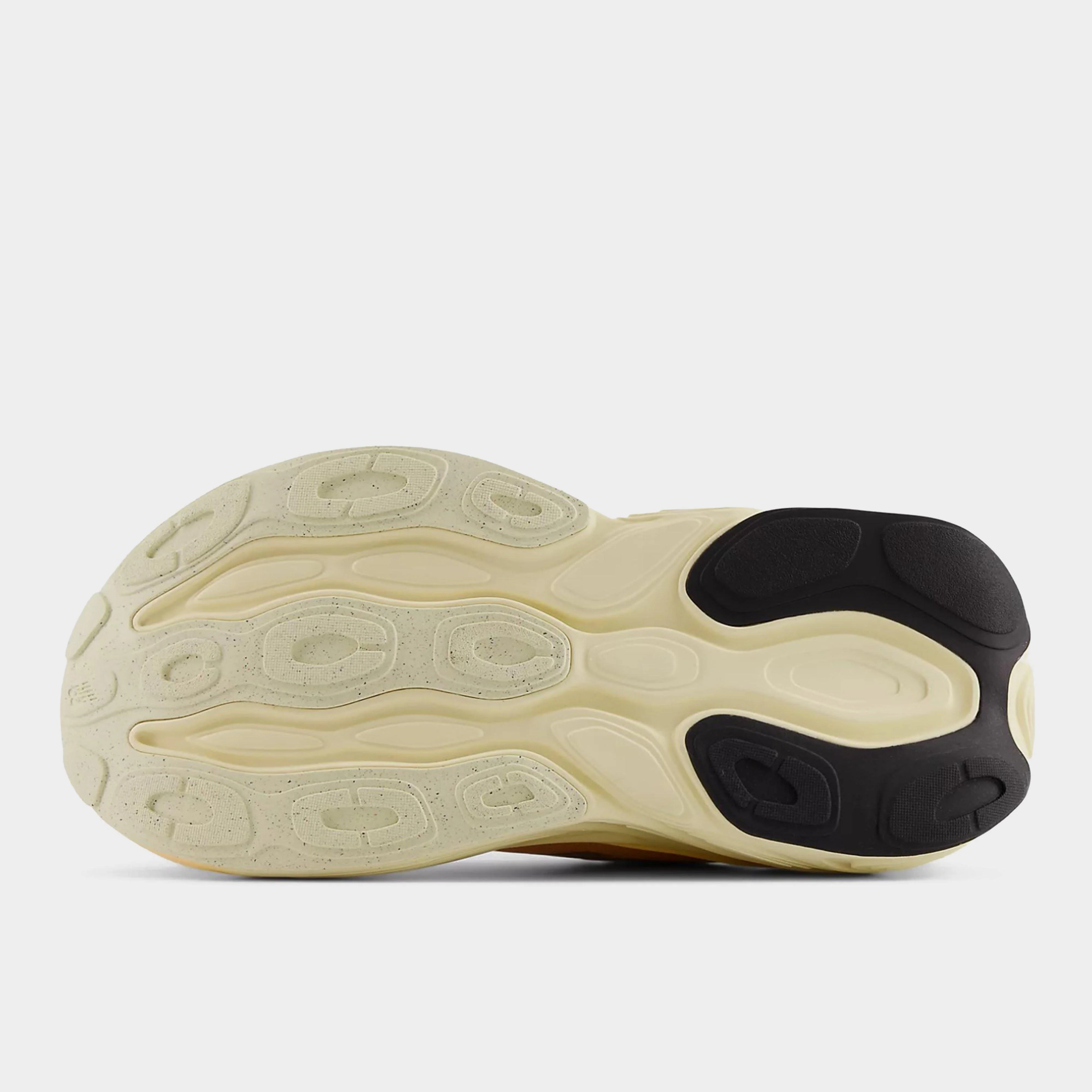 Women’s Fresh Foam X More V5 Running Shoes - Image 2