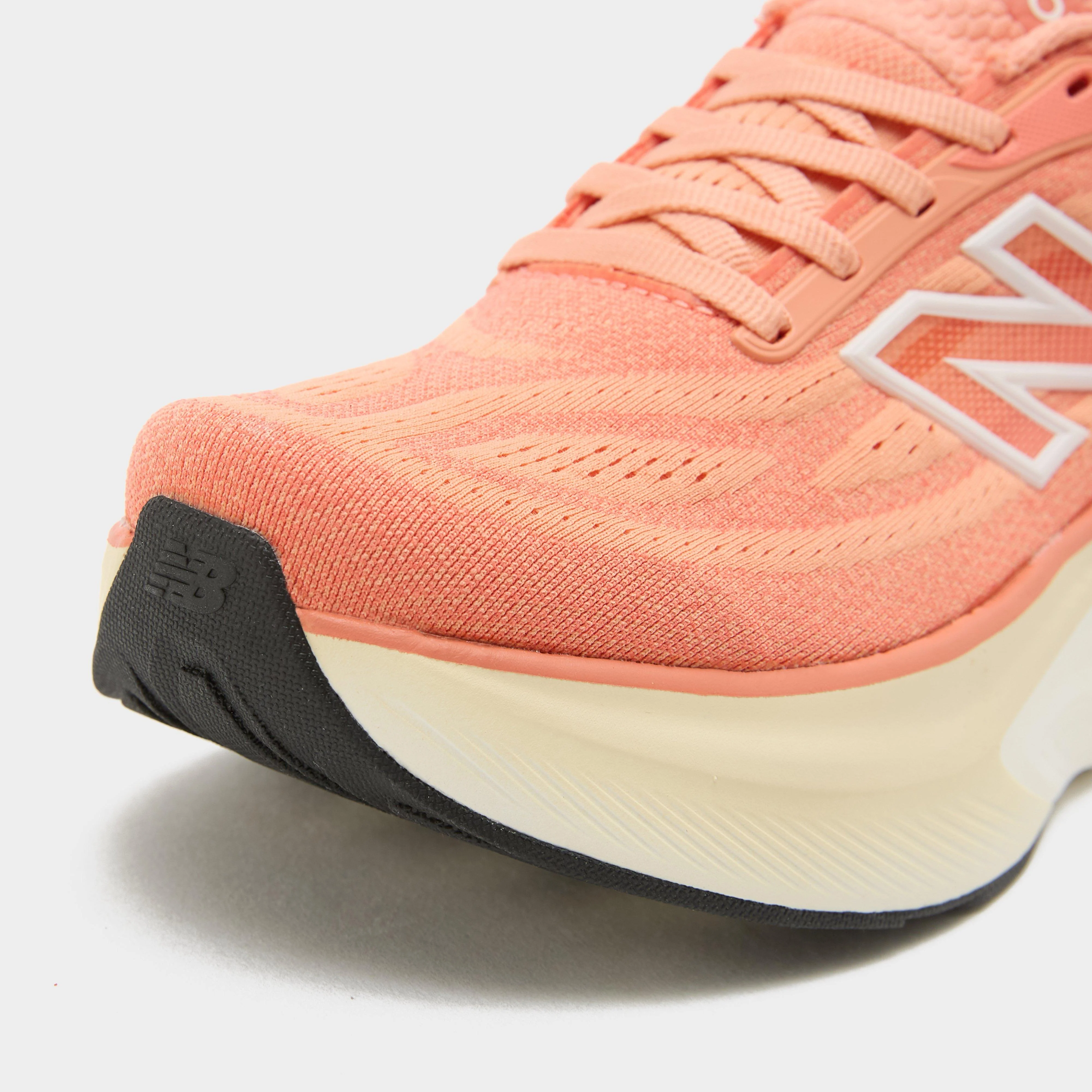 Women’s Fresh Foam X More V6 - Image 5