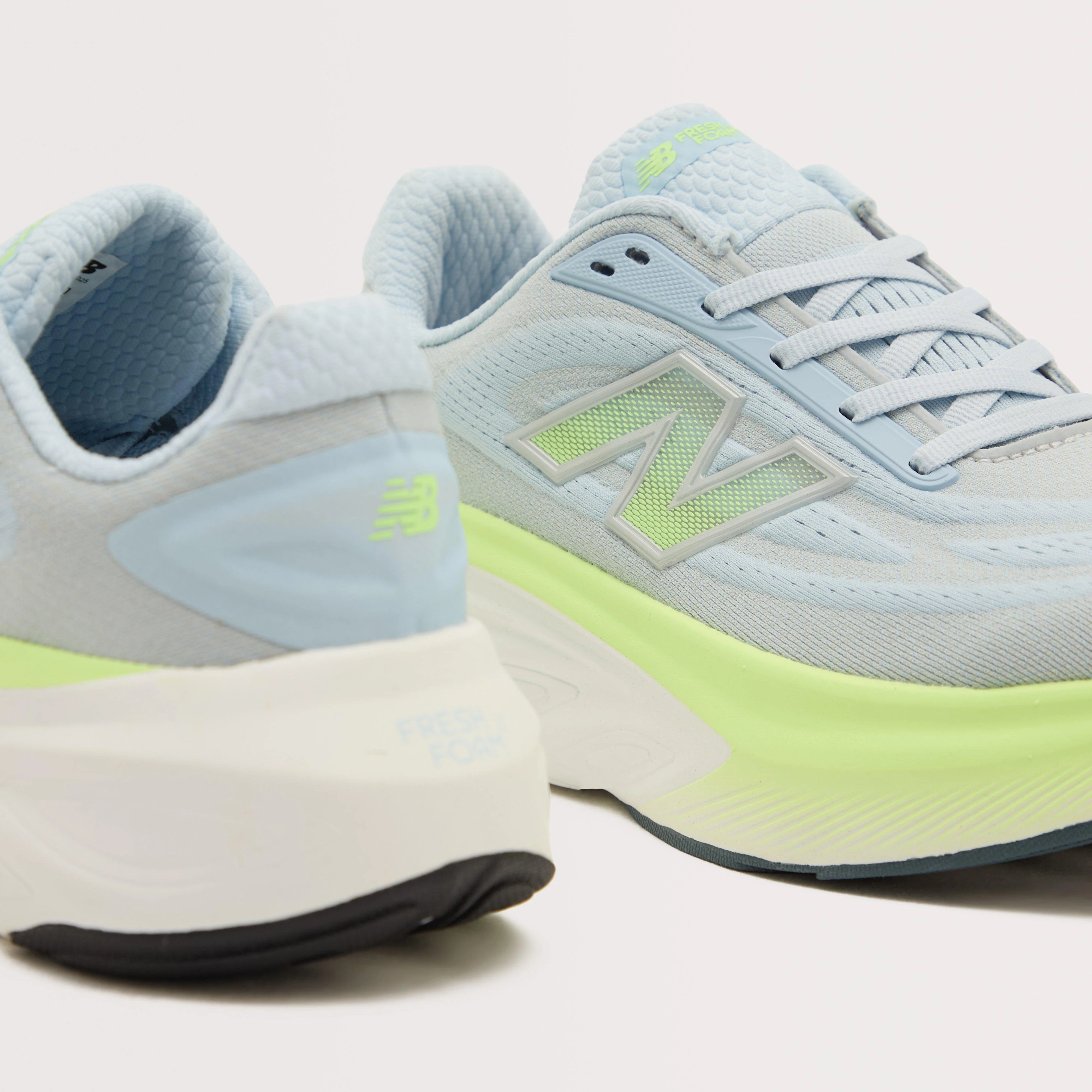 Women’s Fresh Foam X More V6 Running Shoe - Image 6