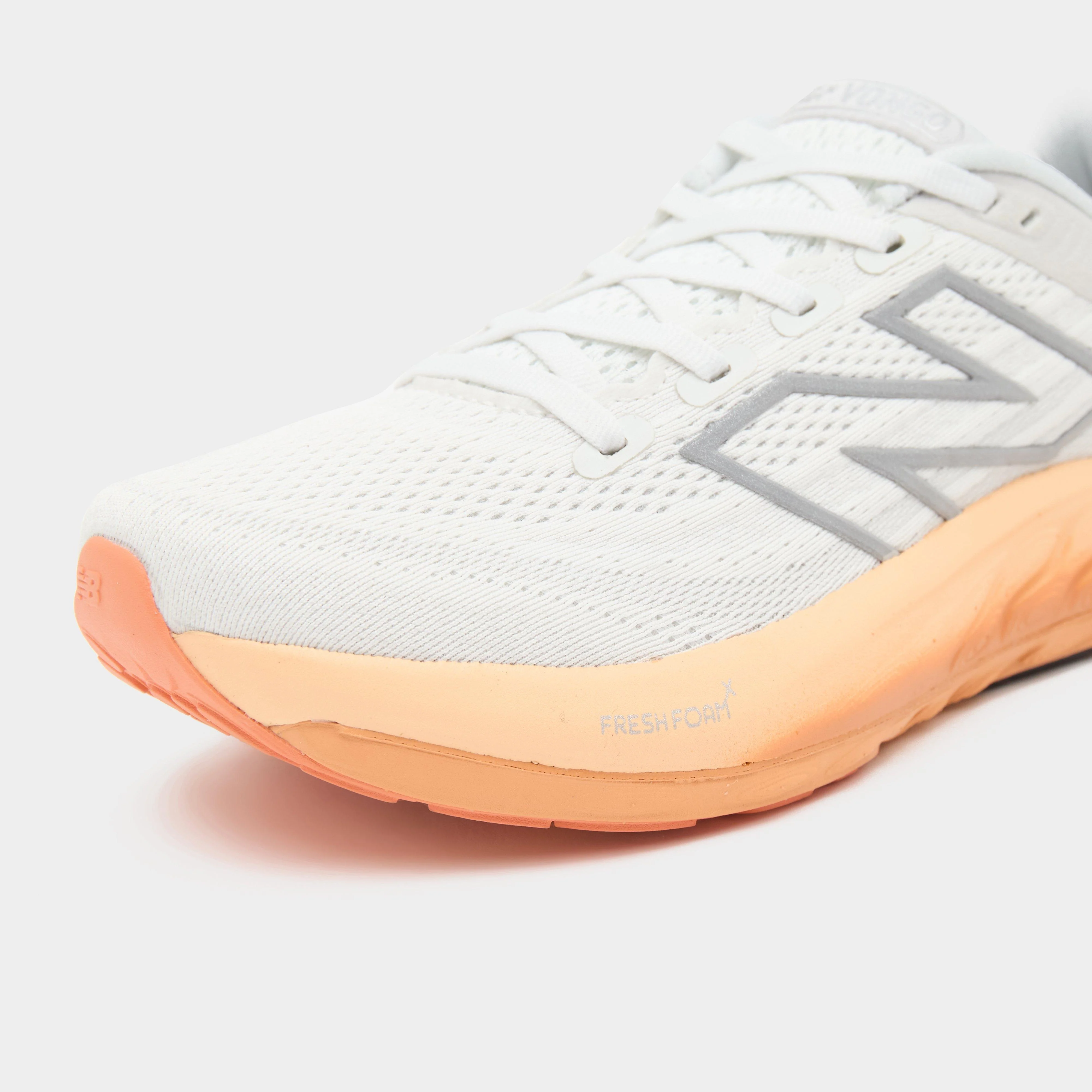 Women's Fresh Foam x Vongo v6 Running Shoes - Image 4