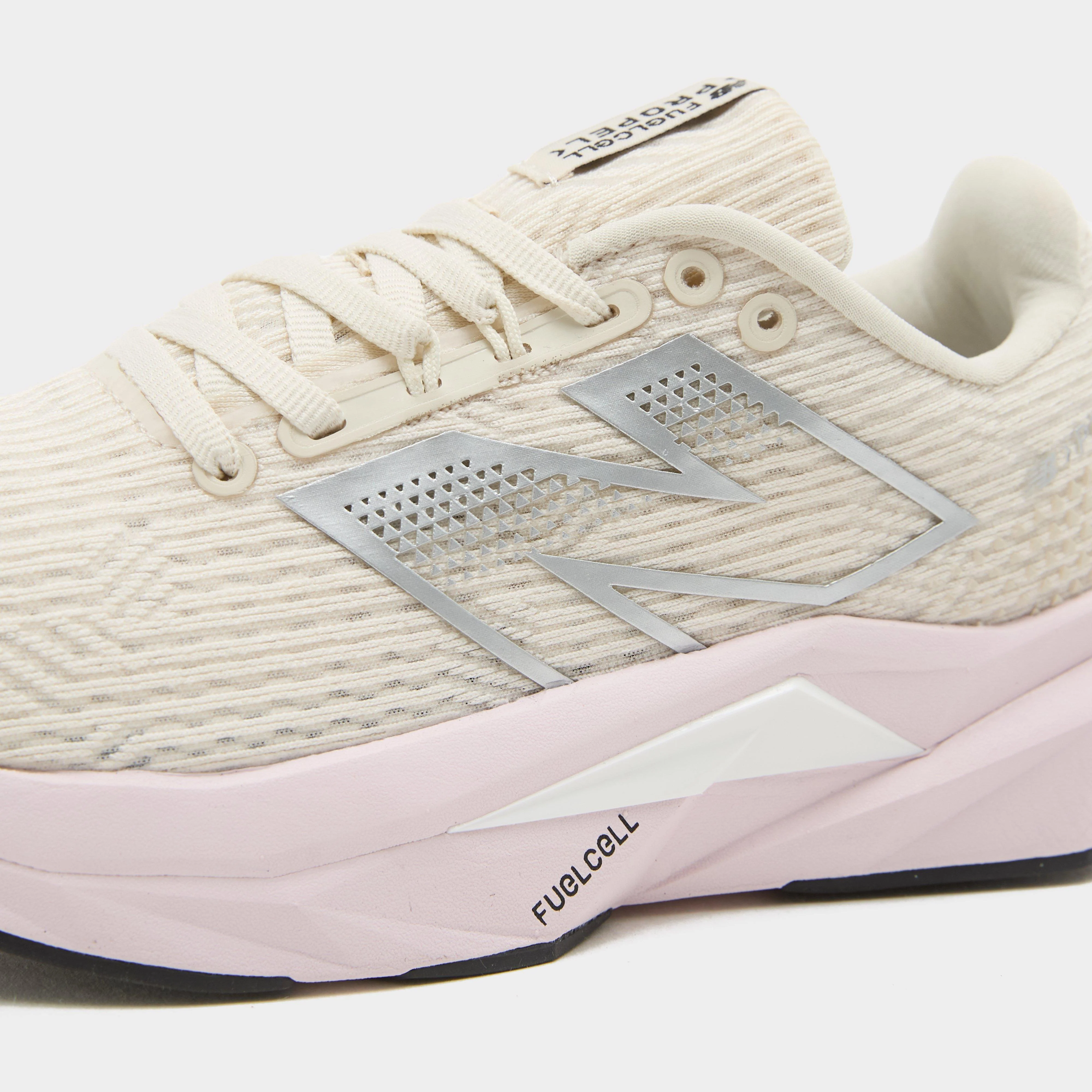 Women's FuelCell Propel v5 Shoes - Image 4