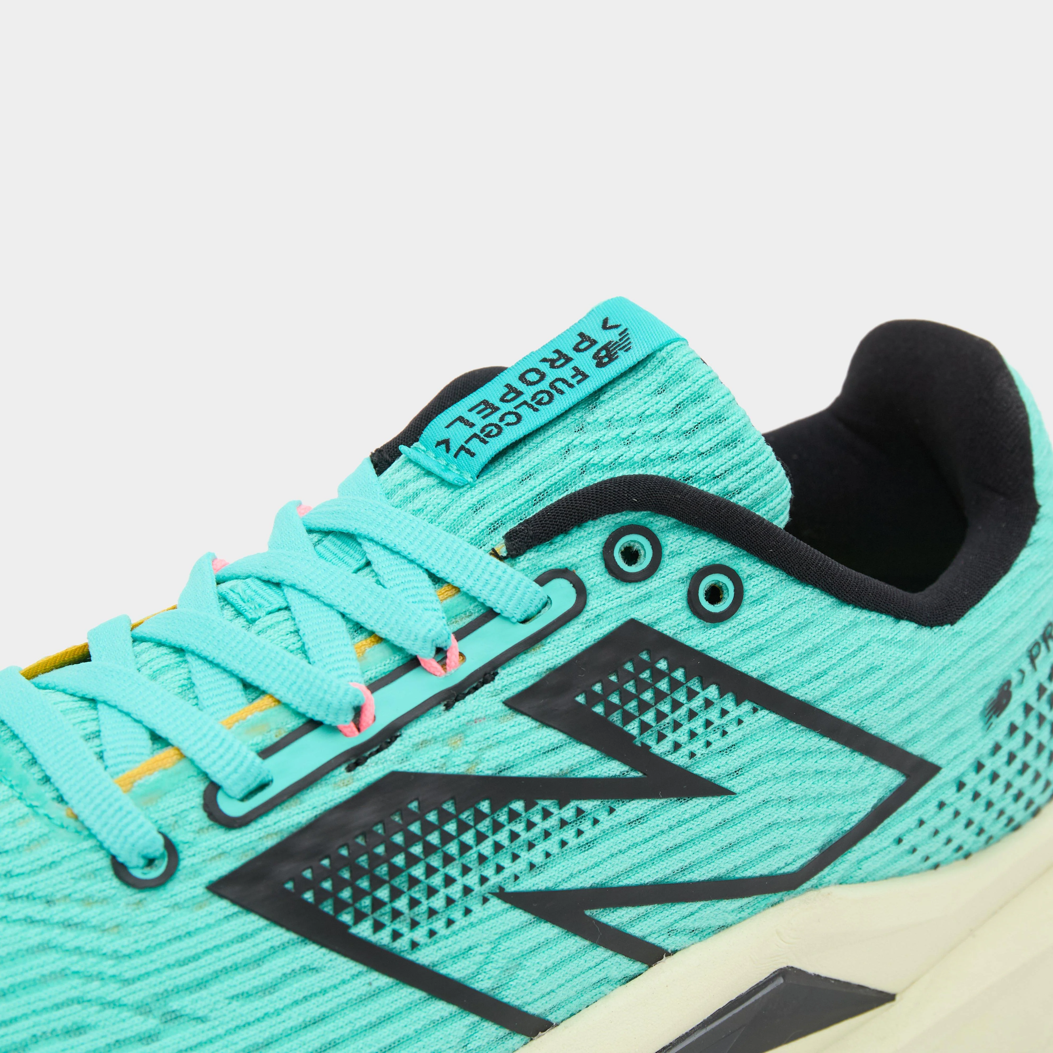 Women's FuelCell Propel v5 Shoes - Image 5