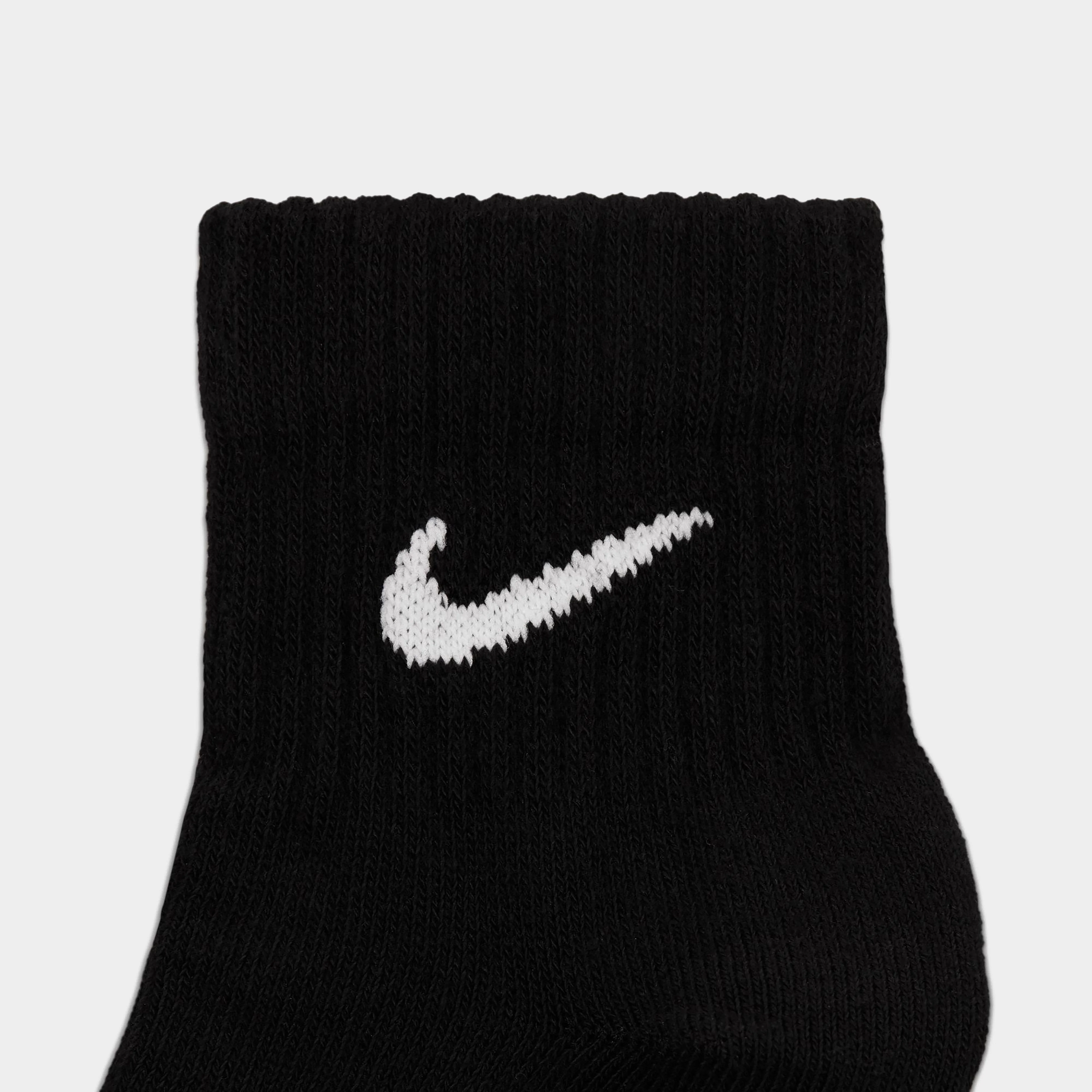 3-Pack Everyday Lightweight Socks - Image 4