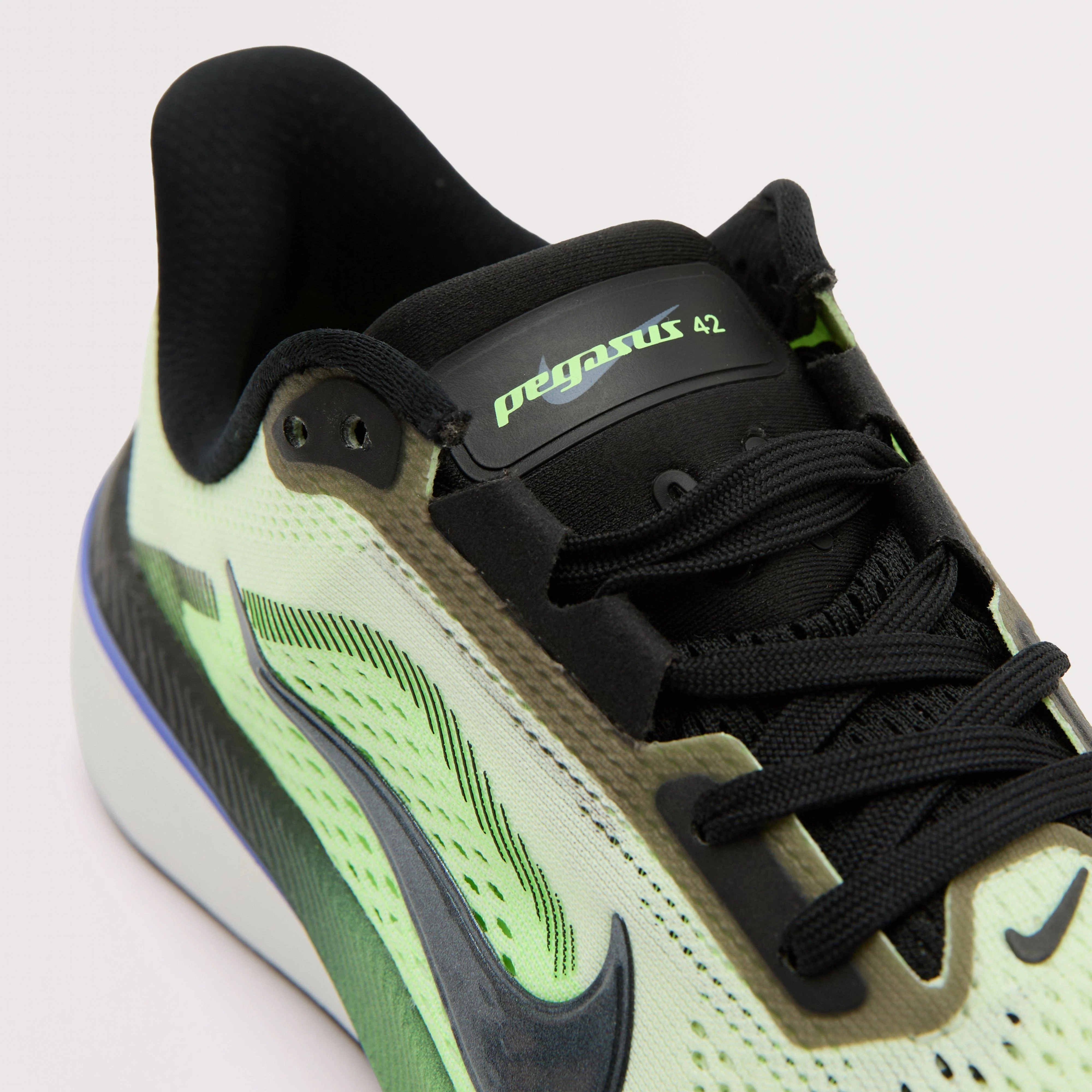 Junior Pegasus 42 Road Running Shoe - Image 5