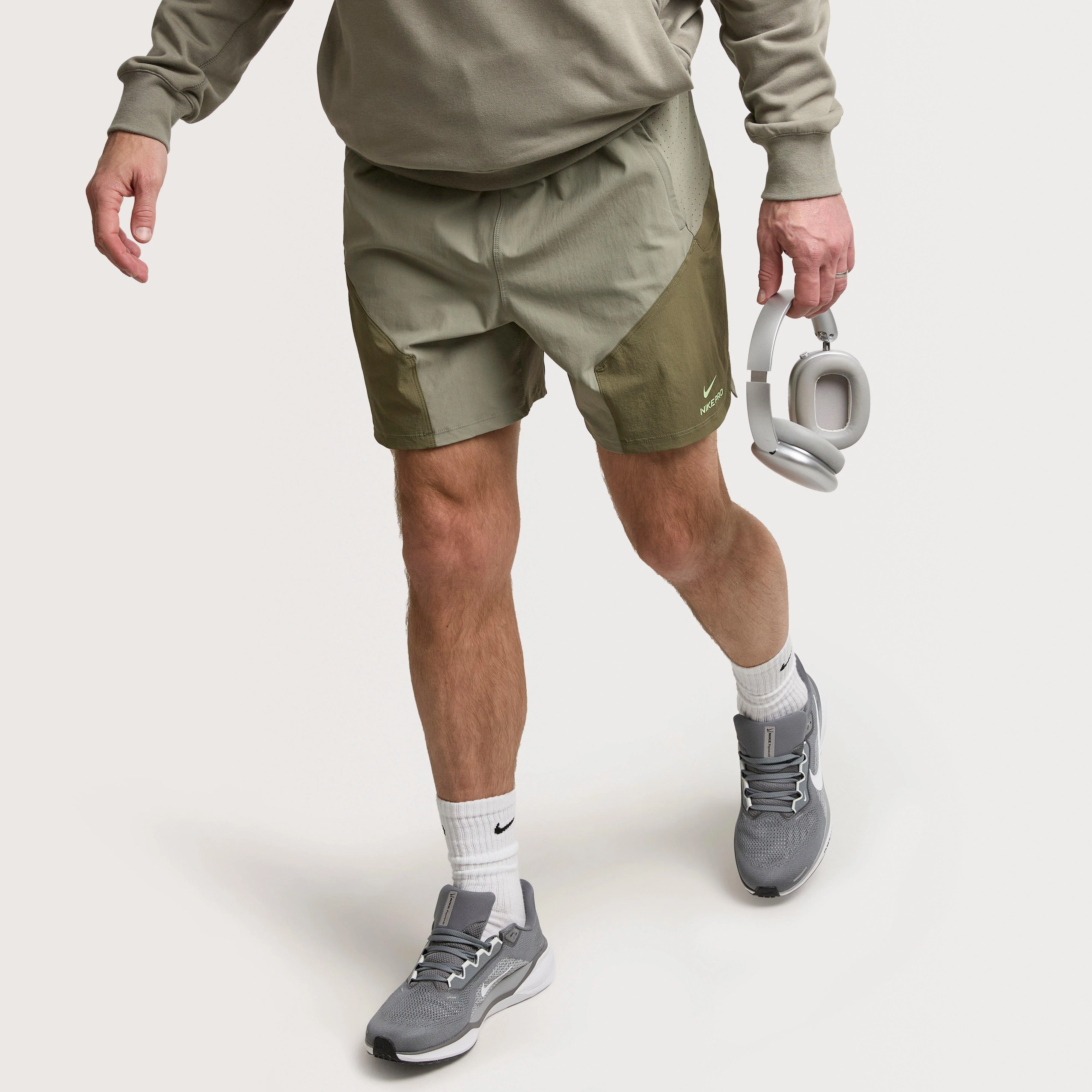 Men’s ADV Pro Training Dri-FIT 6” Shorts - Image 2