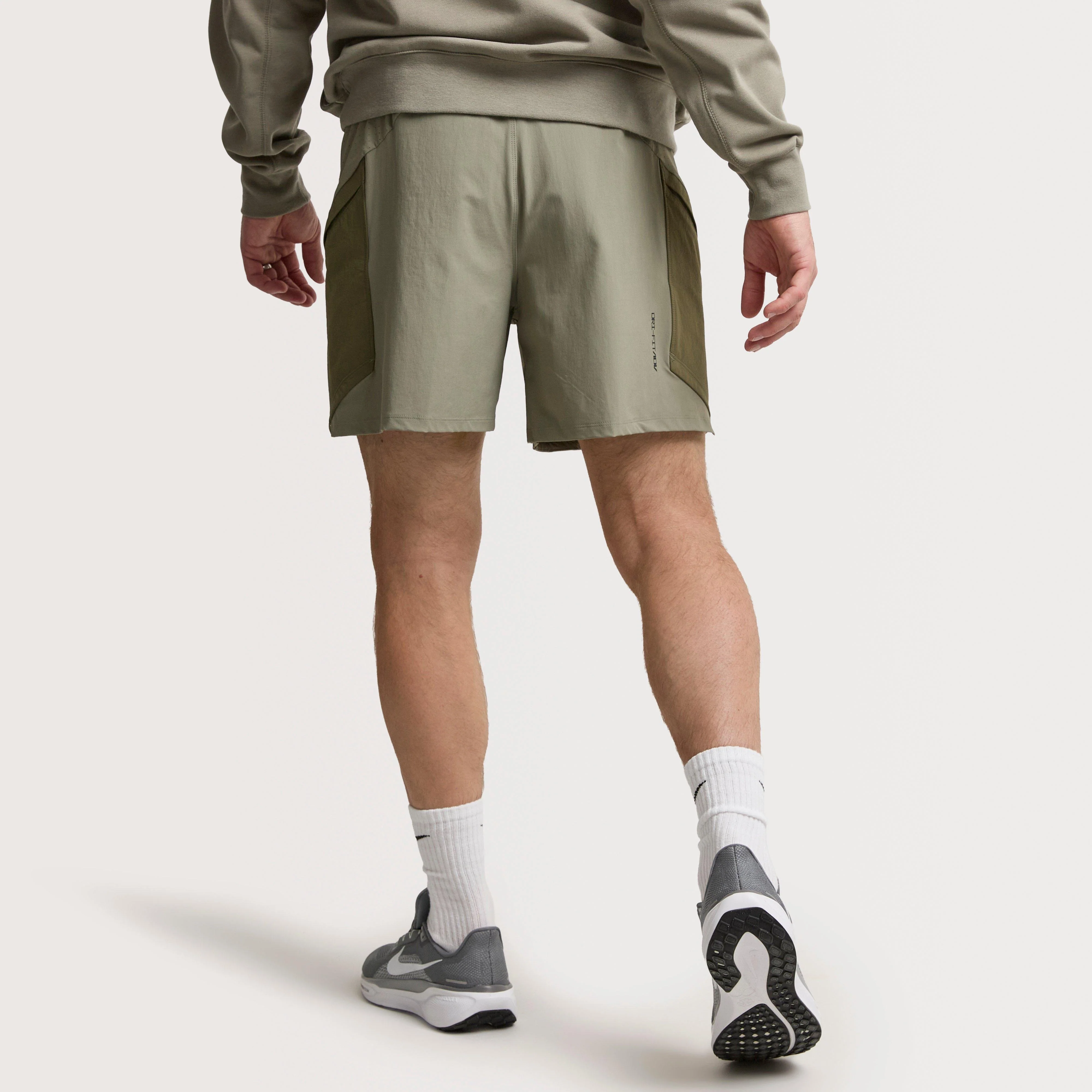 Men’s ADV Pro Training Dri-FIT 6” Shorts - Image 4