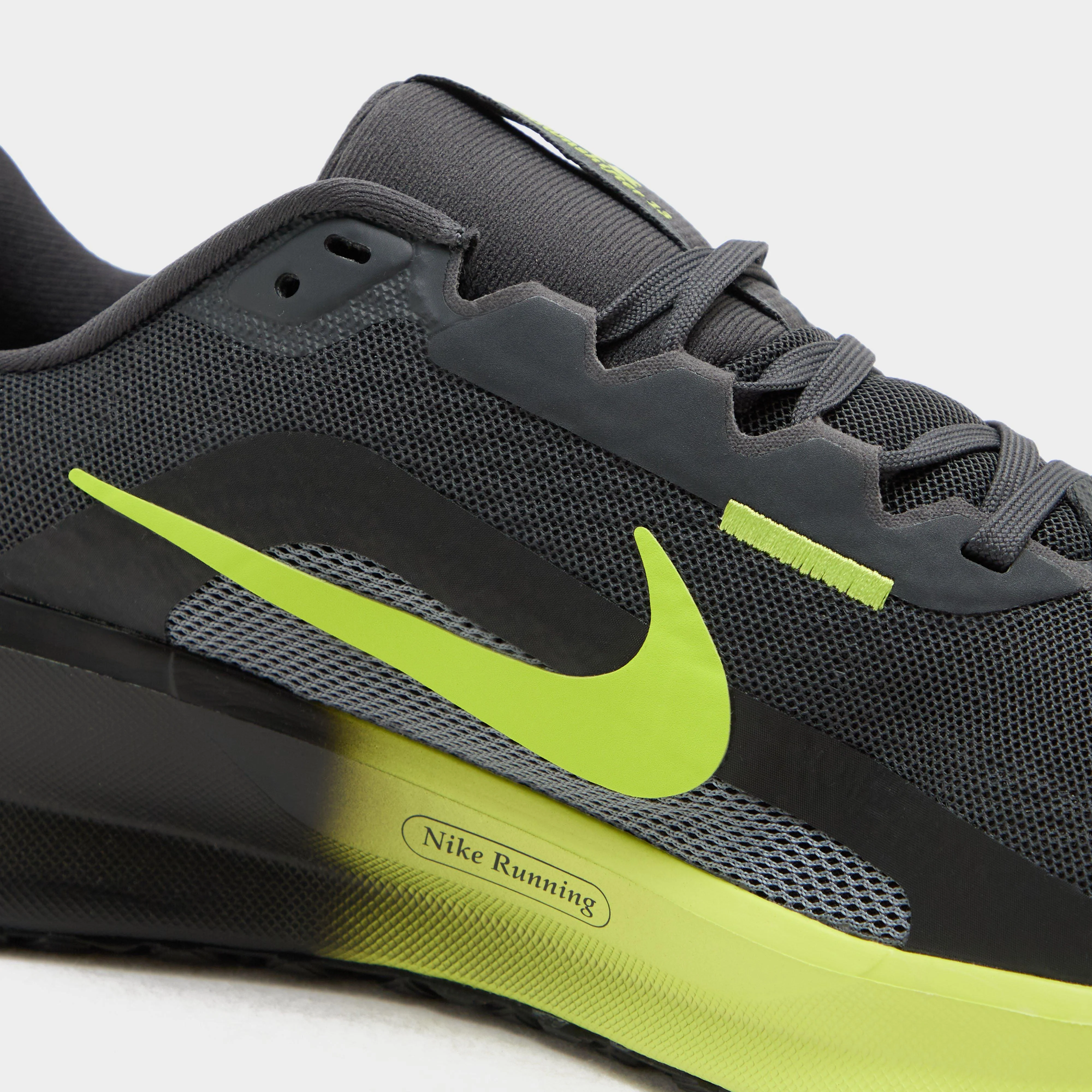 Men’s Downshifter 13 Road Running Shoes - Image 5