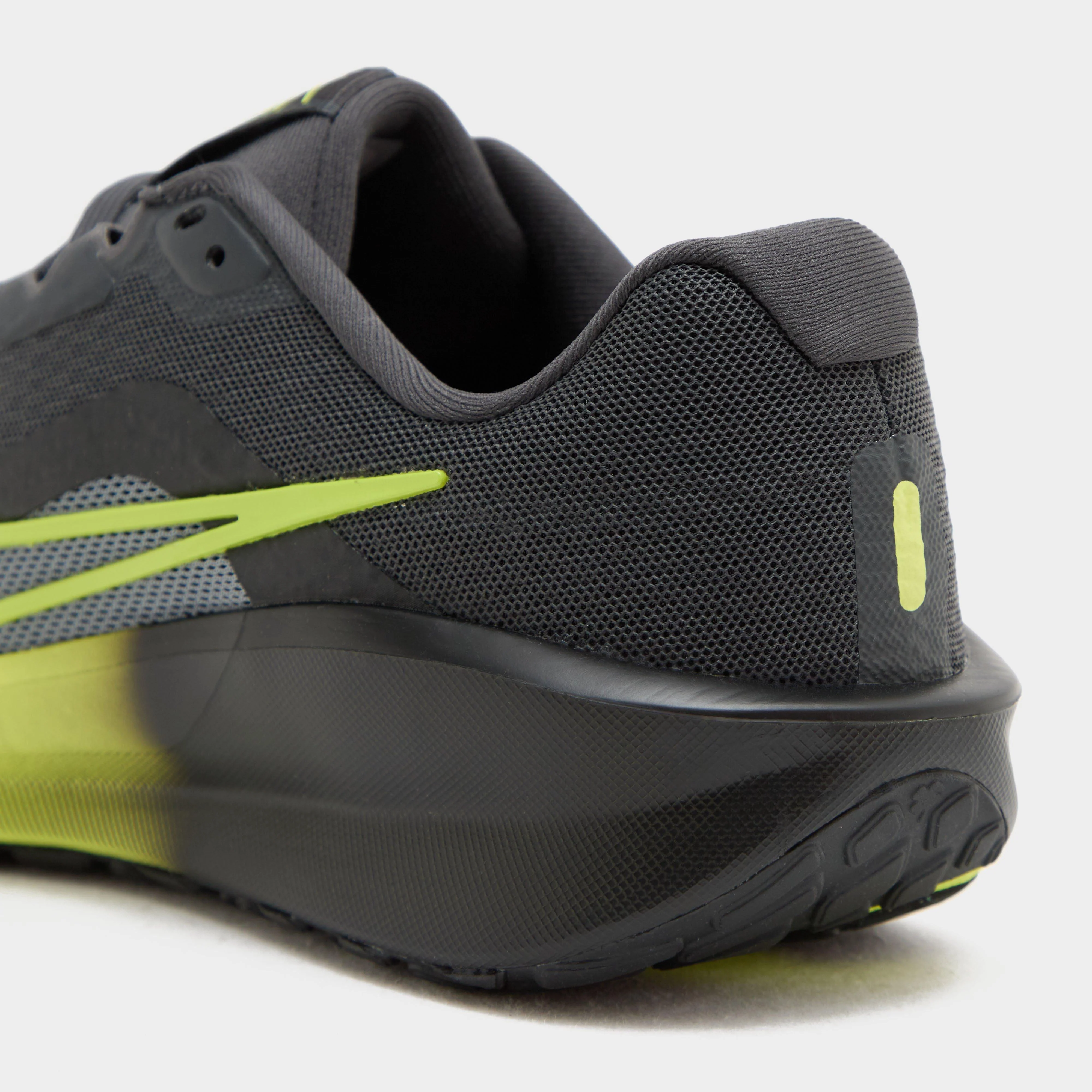 Men’s Downshifter 13 Road Running Shoes - Image 6
