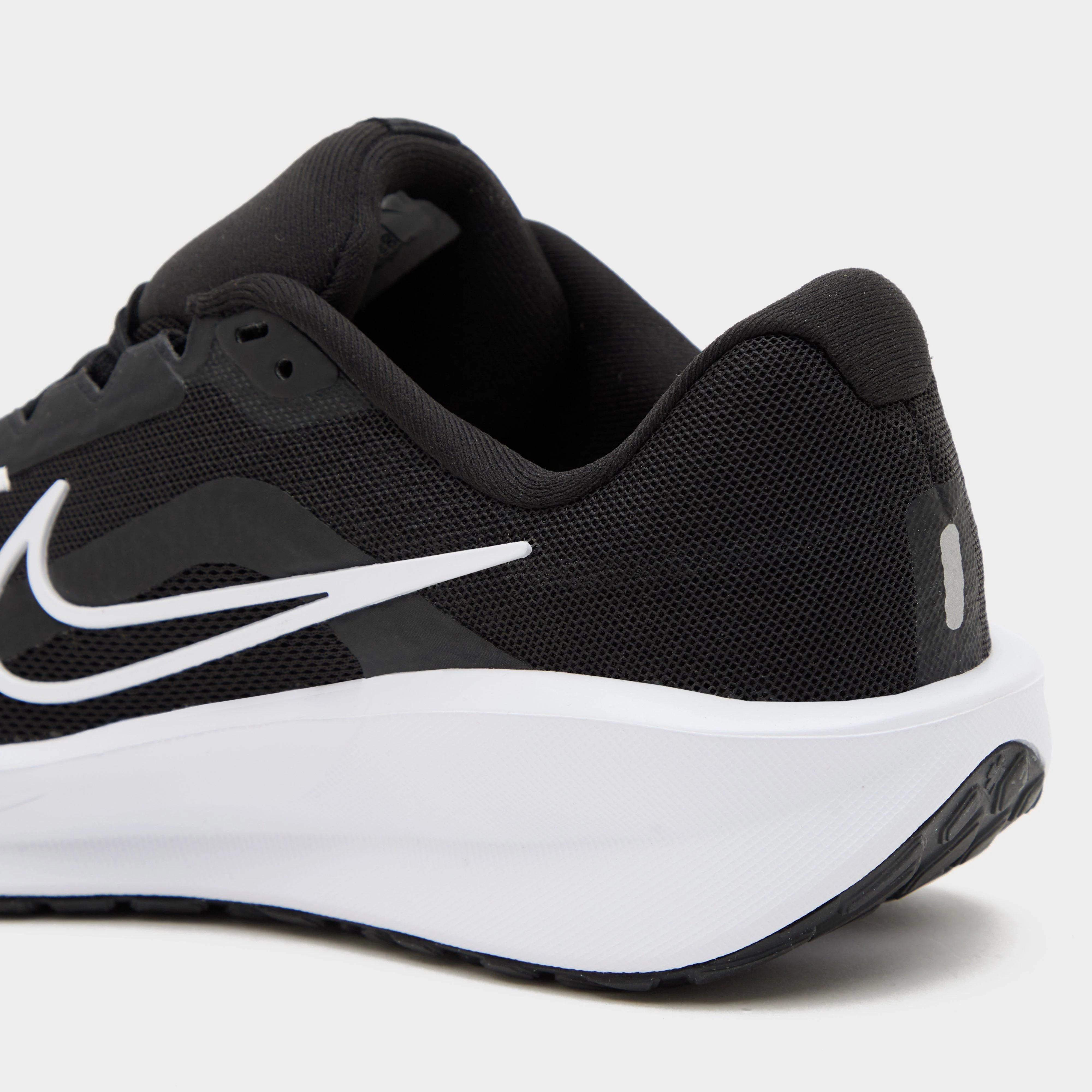 Men’s Downshifter 13 Road Running Shoes - Image 6
