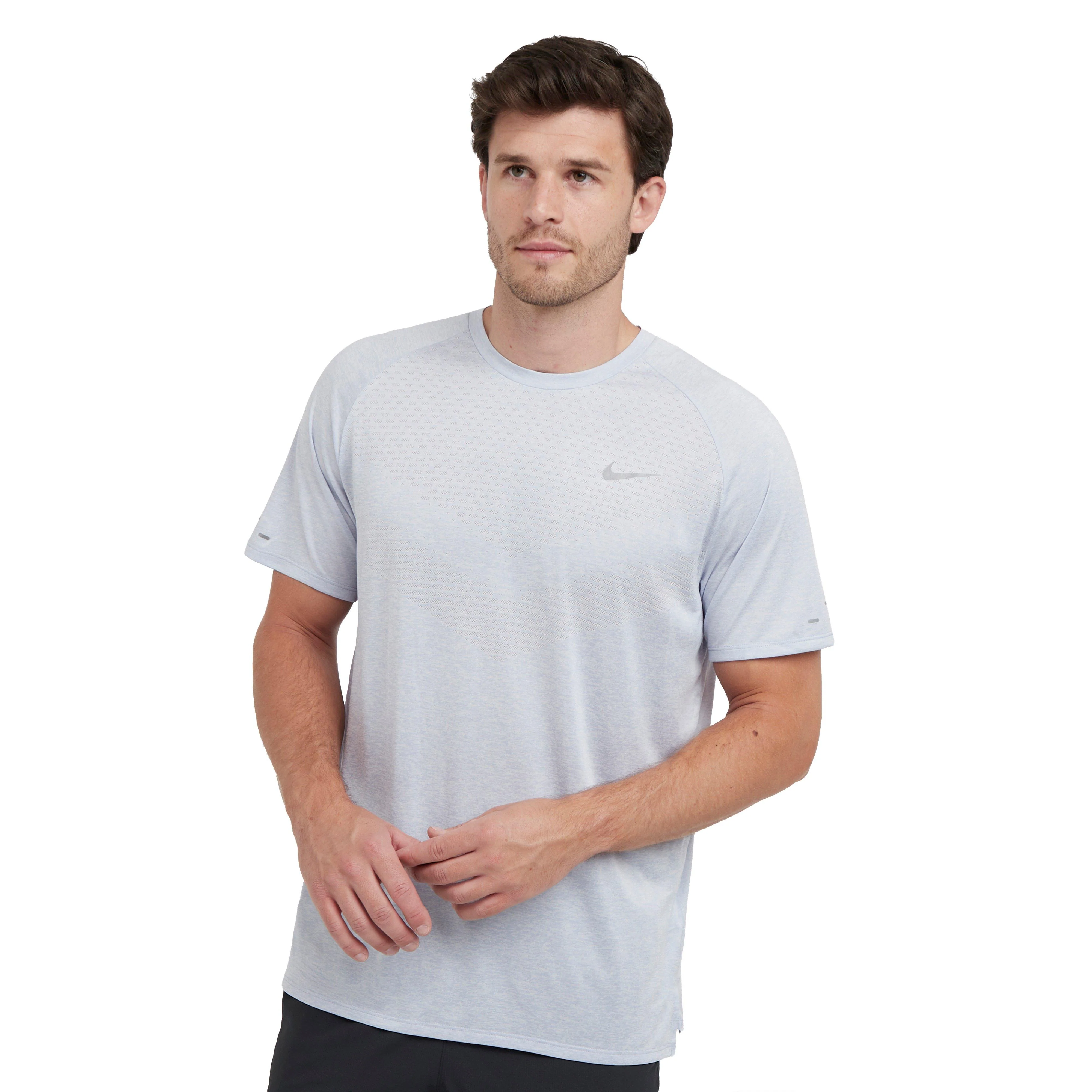 Men’s Dri-FIT ADV Short Sleeve Running T-Shirt - Image 7