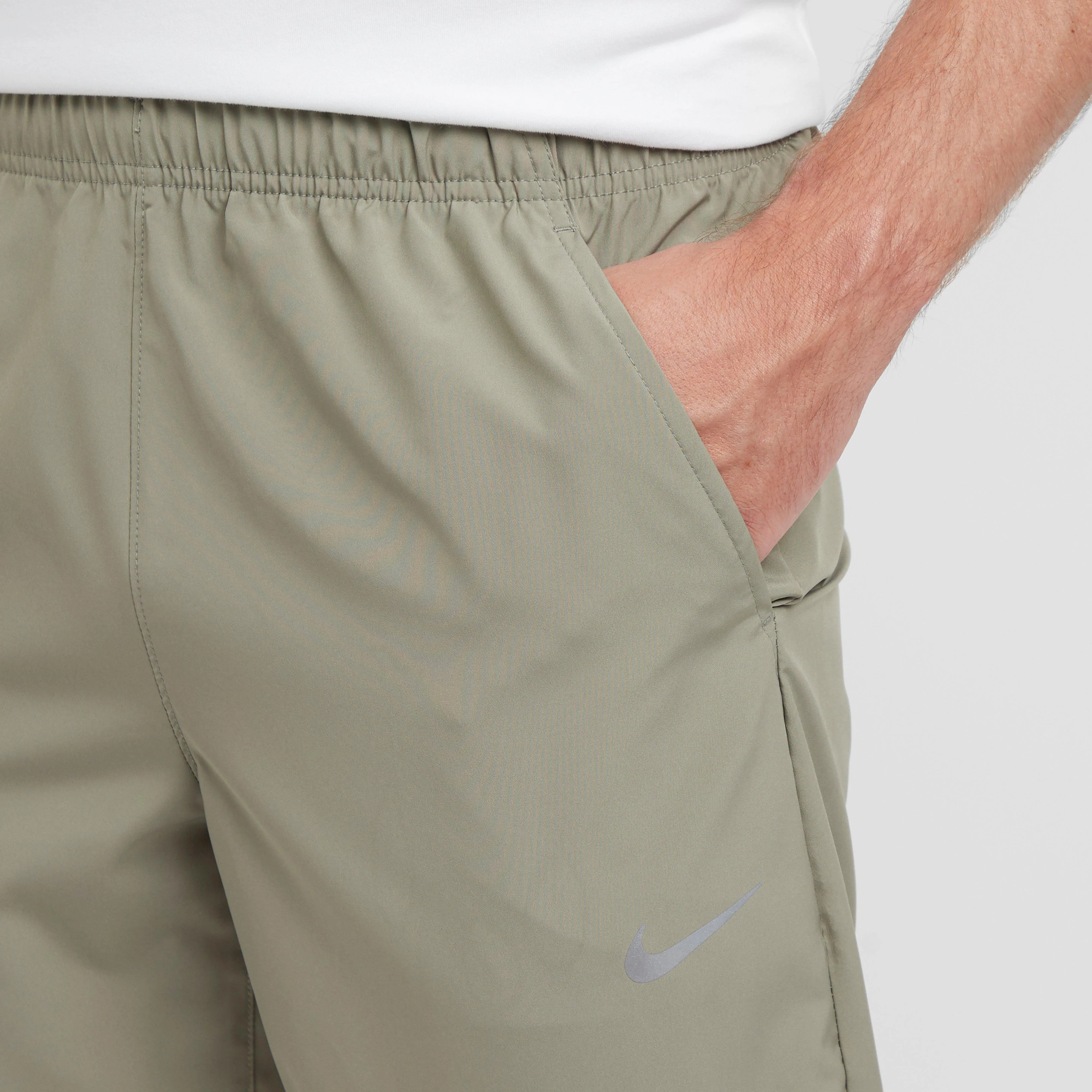 Men’s Dri-FIT Form Tapered Training Joggers - Image 4