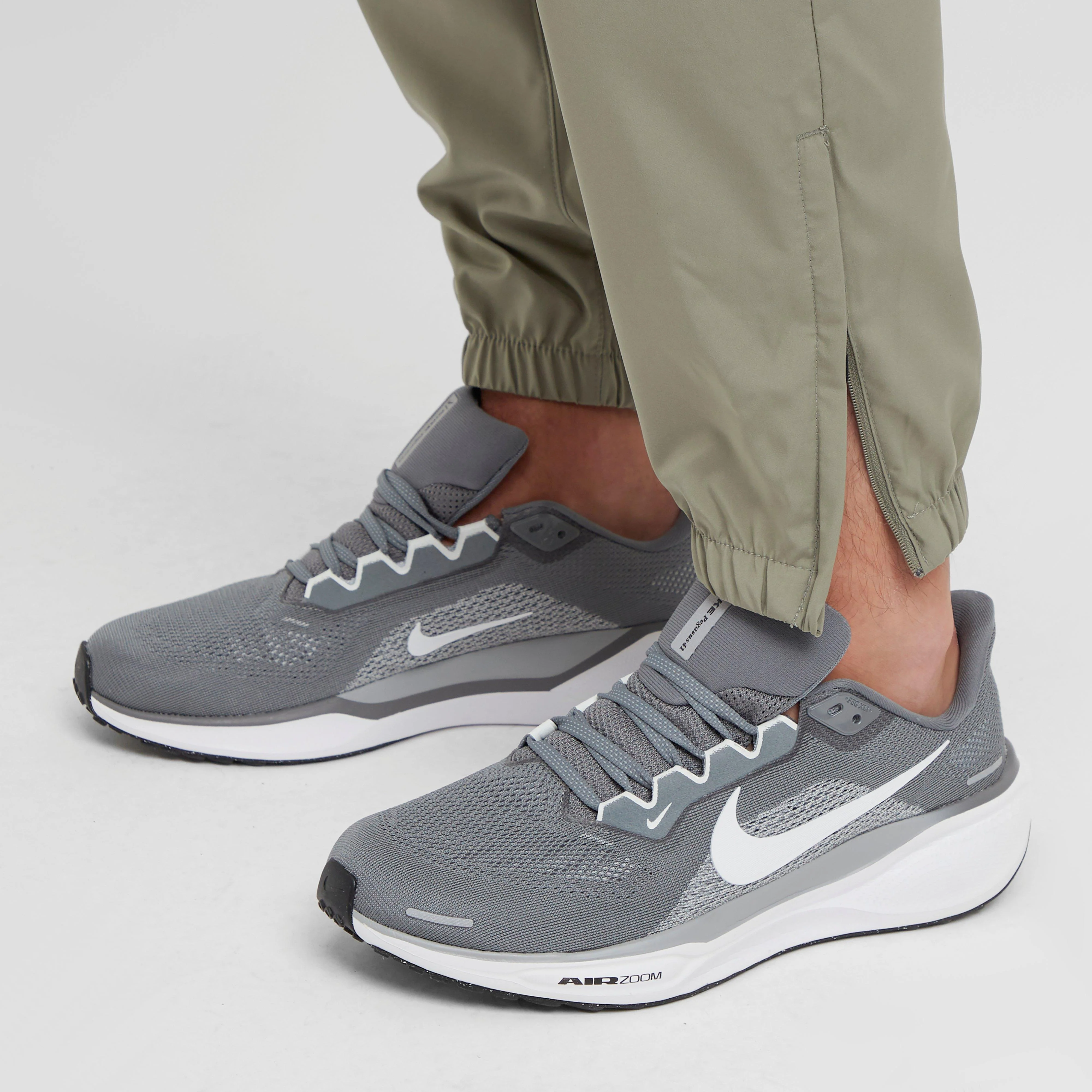 Men’s Dri-FIT Form Tapered Training Joggers - Image 6