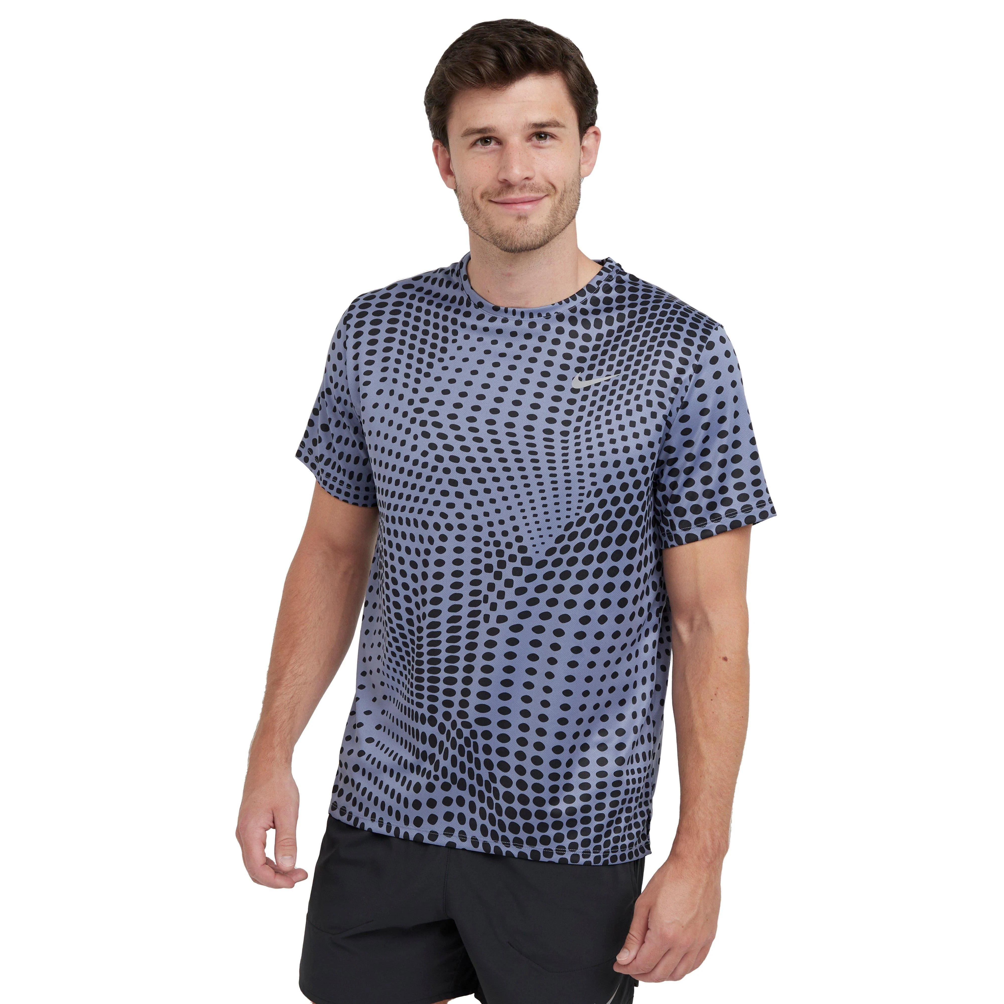 Men's Dri-FIT Miler UV Short-Sleeve Running Top - Image 9