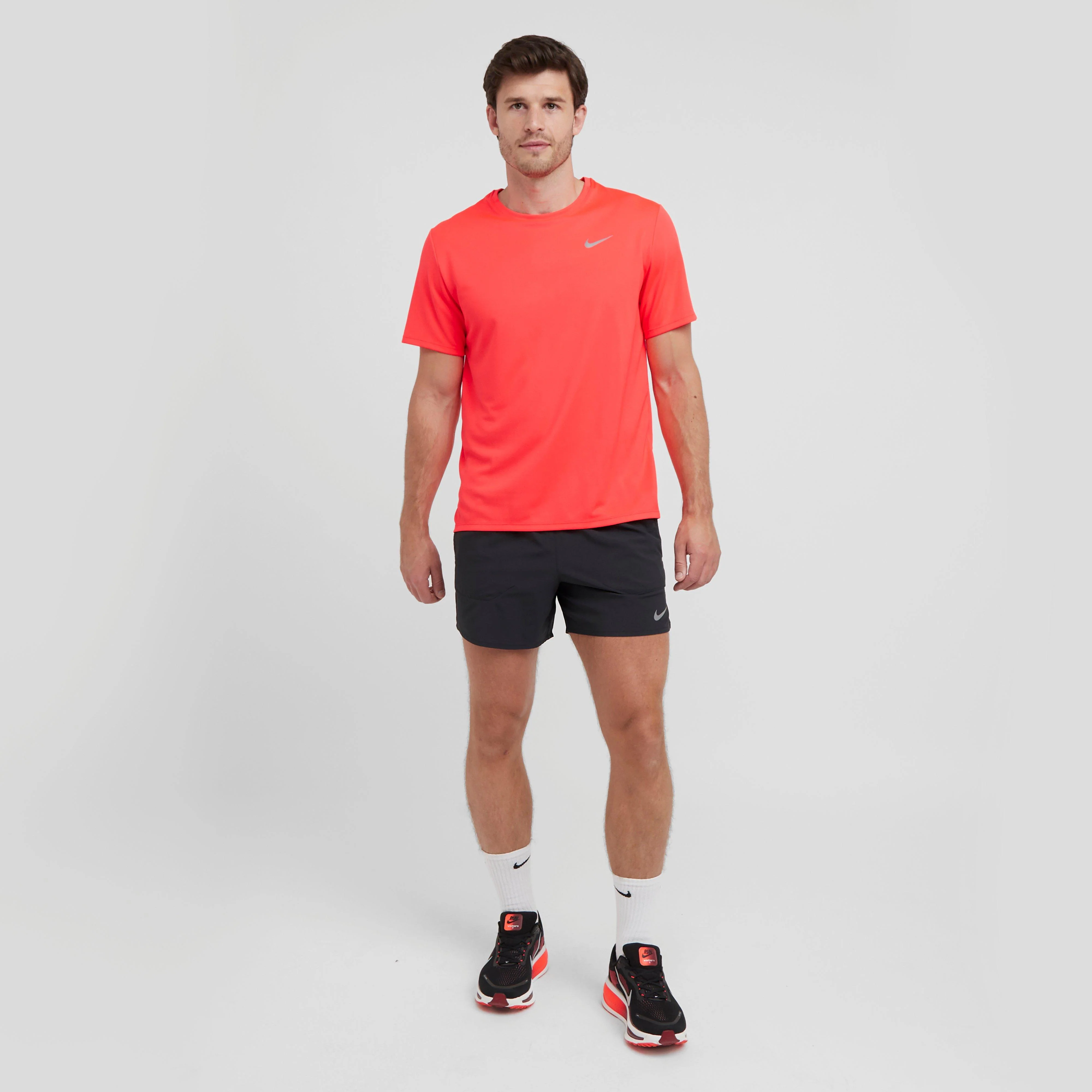 Men's Dri-FIT Miler UV Short-Sleeve Running Top - Image 3