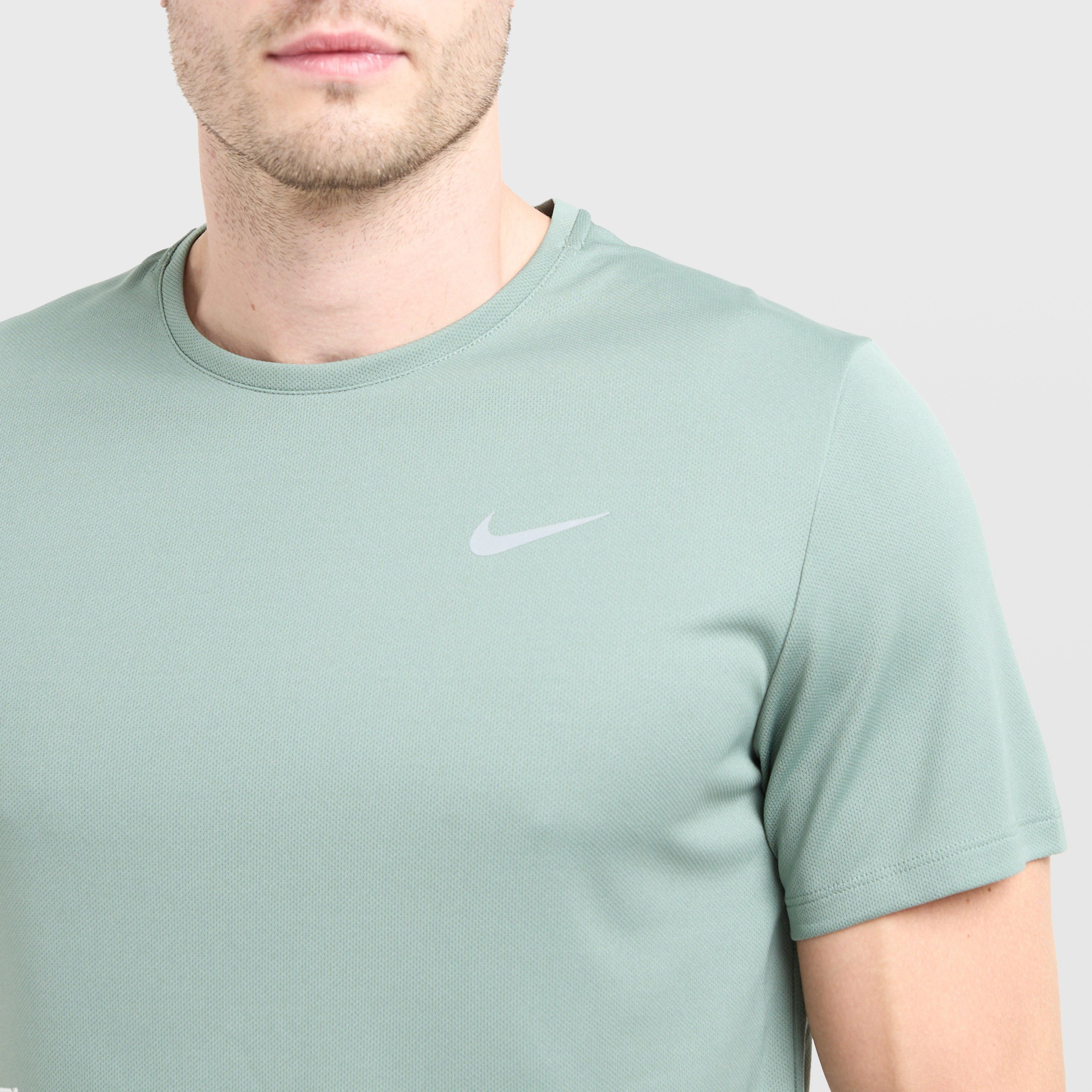 Men's Dri-FIT Miler UV Short-Sleeve Running Top - Image 5