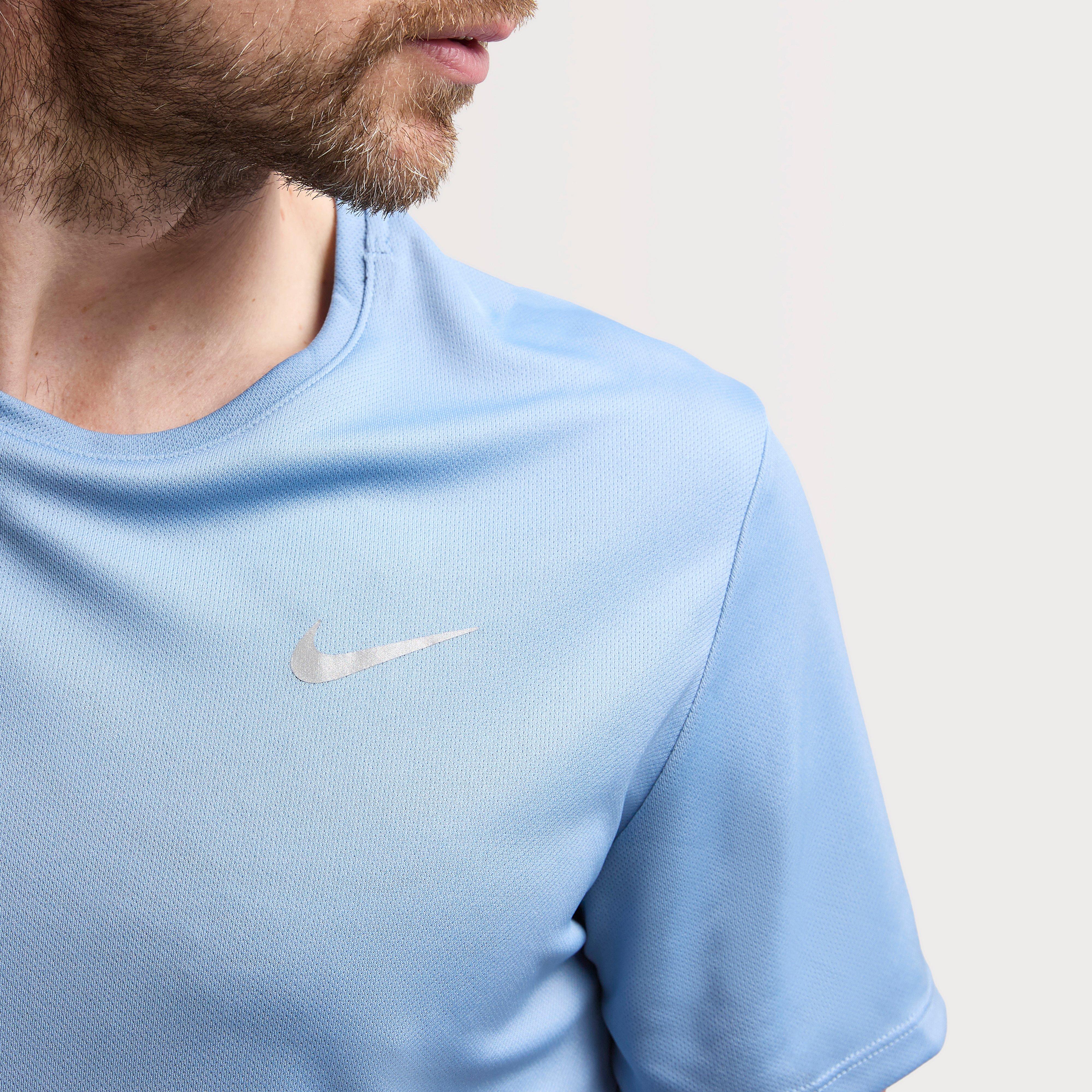 Men's Dri-FIT Miler UV Short-Sleeve Running Top - Image 3