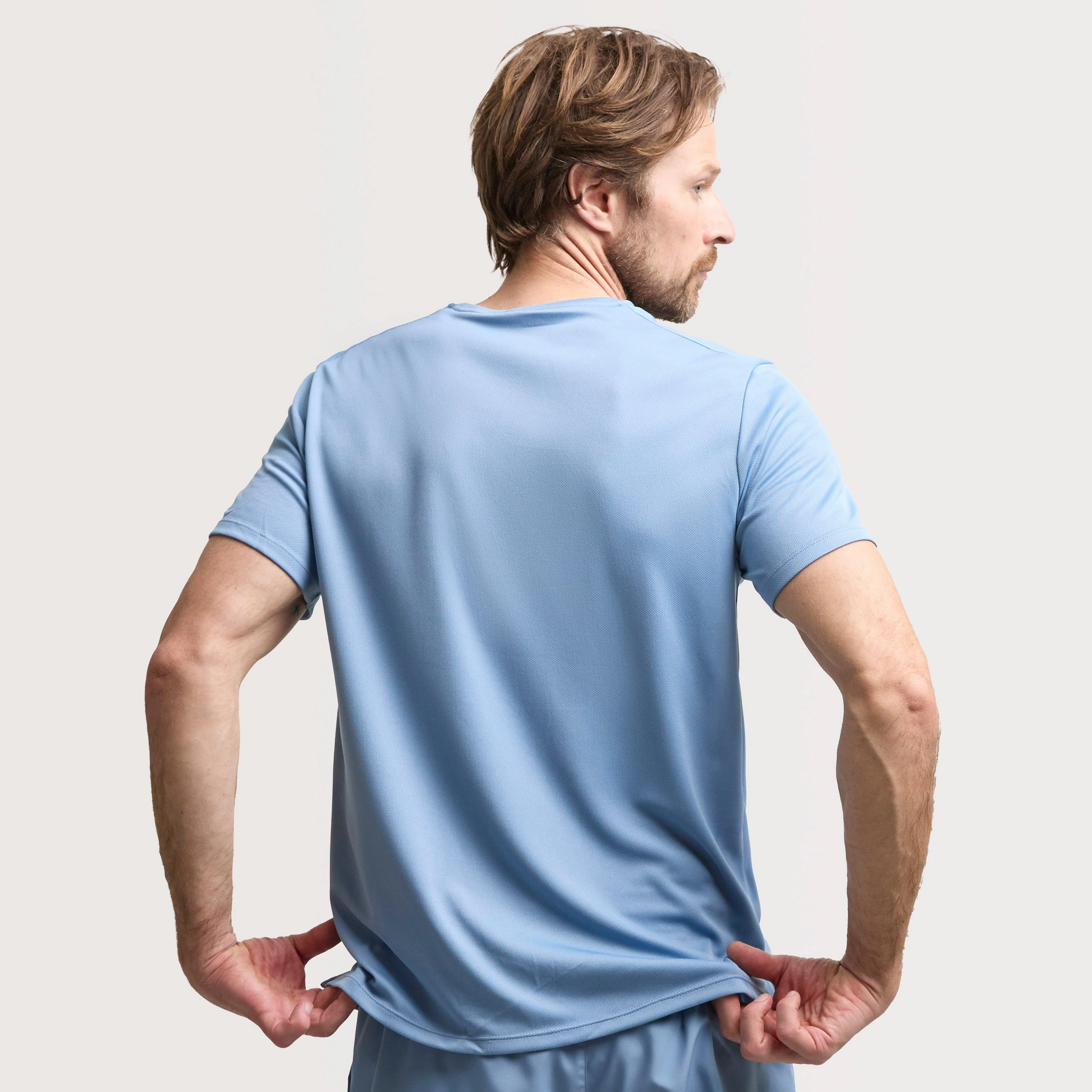 Men's Dri-FIT Miler UV Short-Sleeve Running Top - Image 4