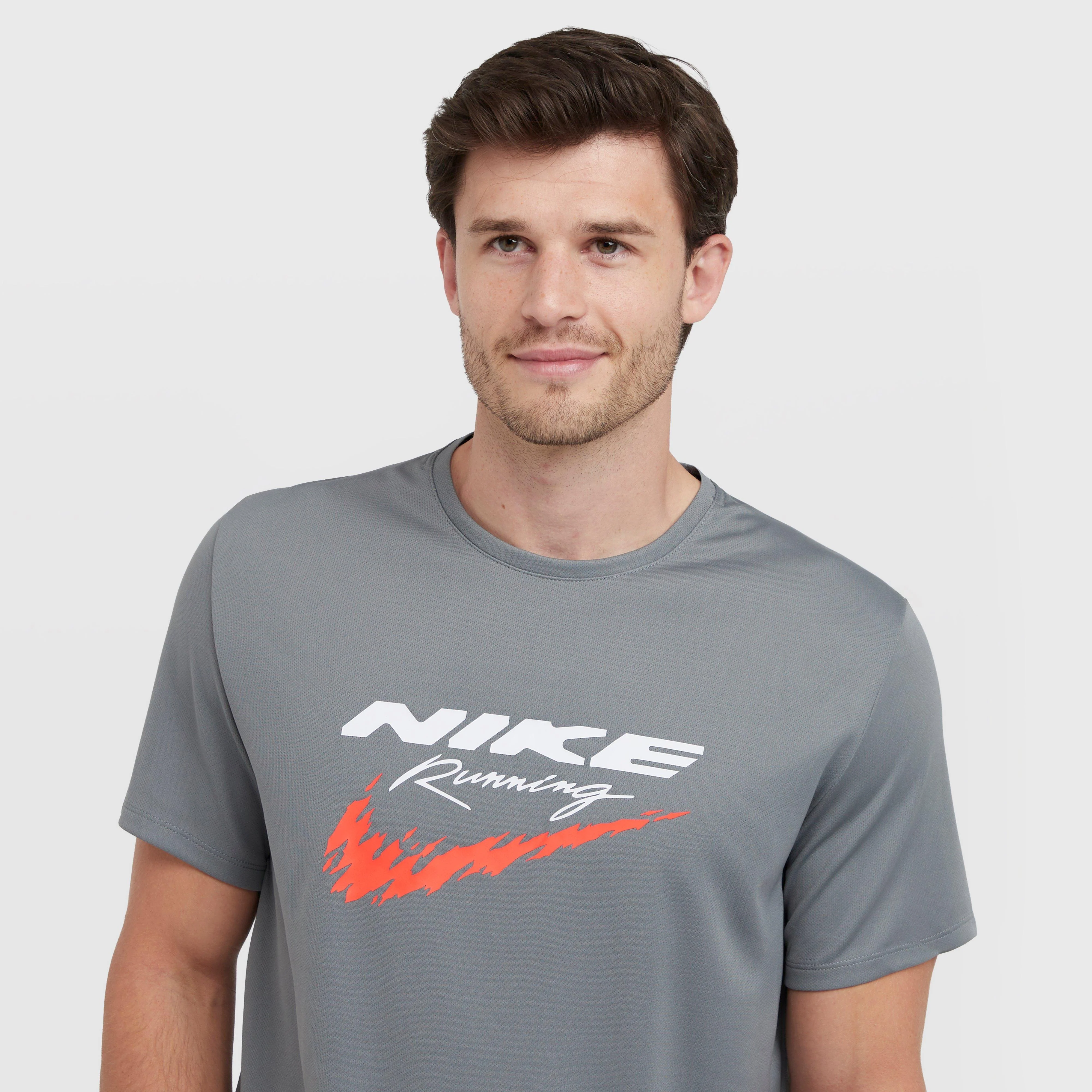 Men’s Dri-FIT UV Running Energy T-Shirt - Image 4
