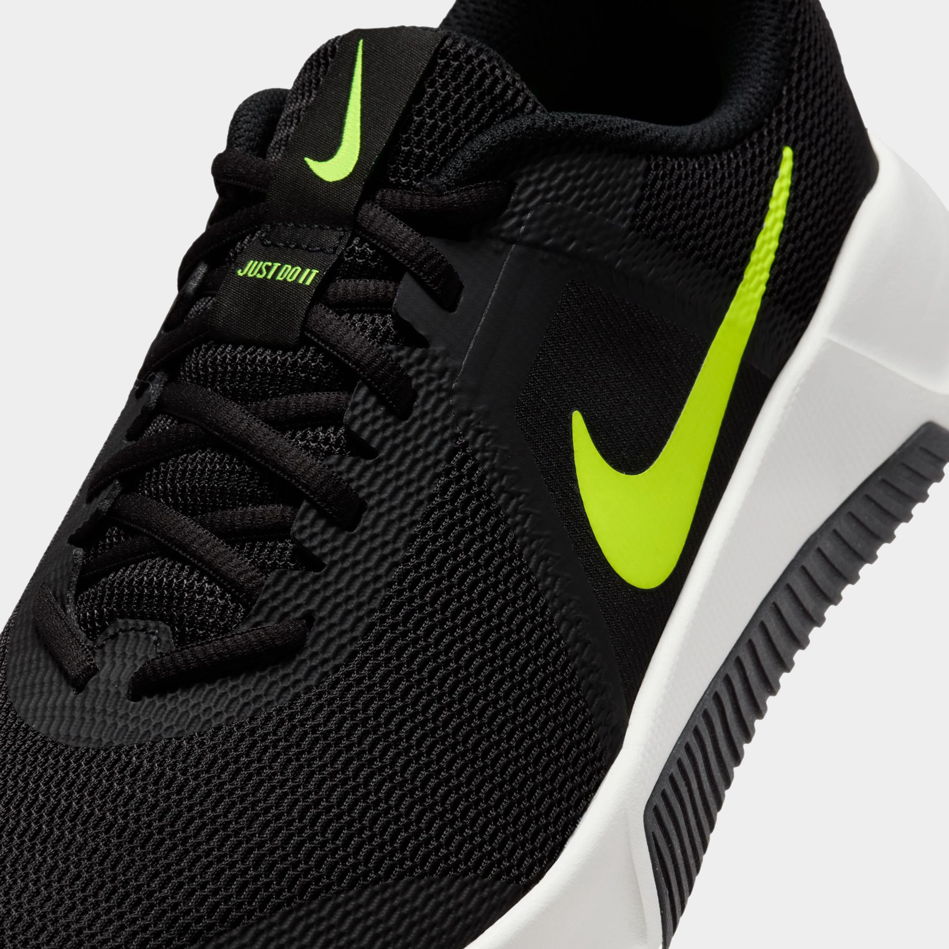 Men's MC Trainer 3 Workout Shoe - Image 4