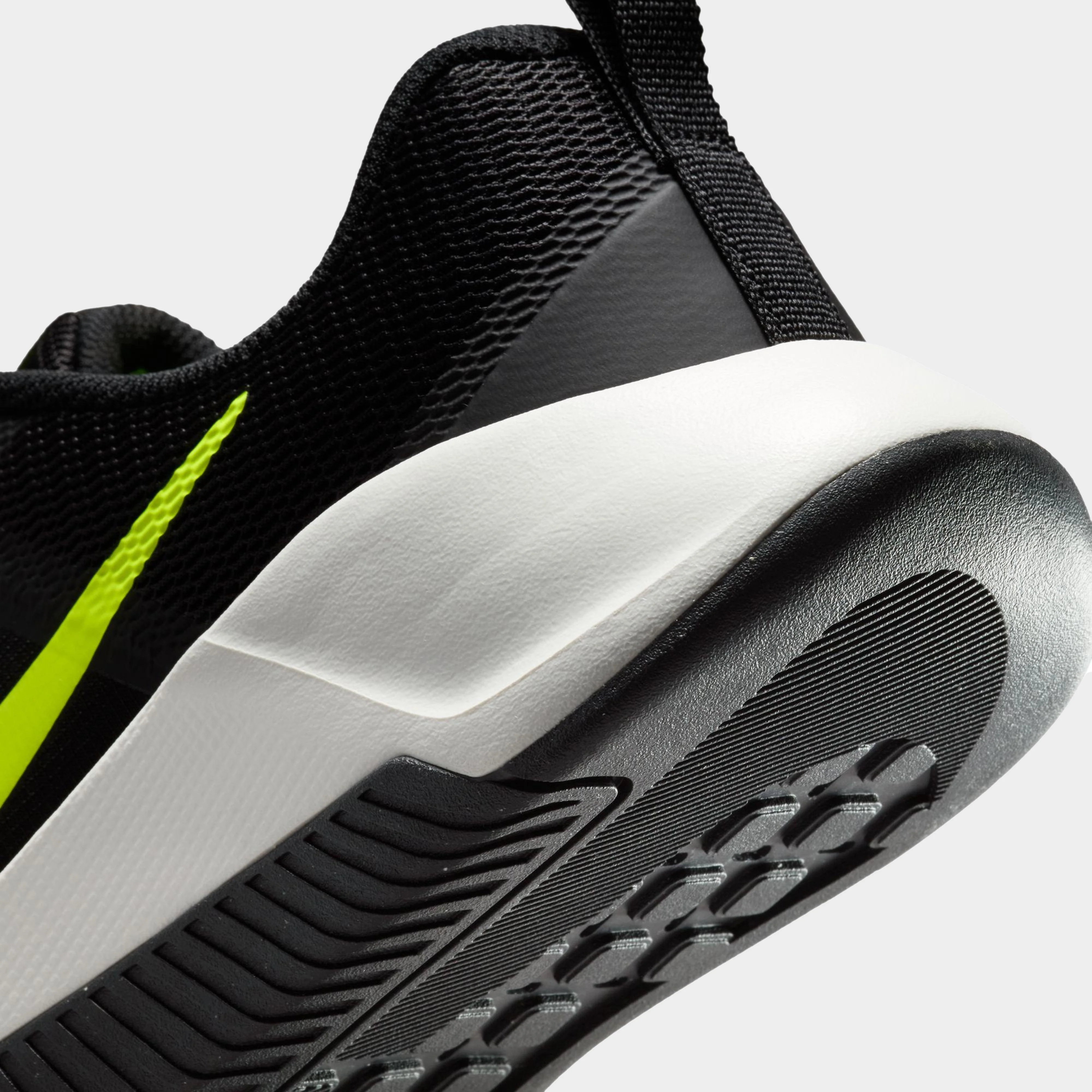 Men's MC Trainer 3 Workout Shoe - Image 5