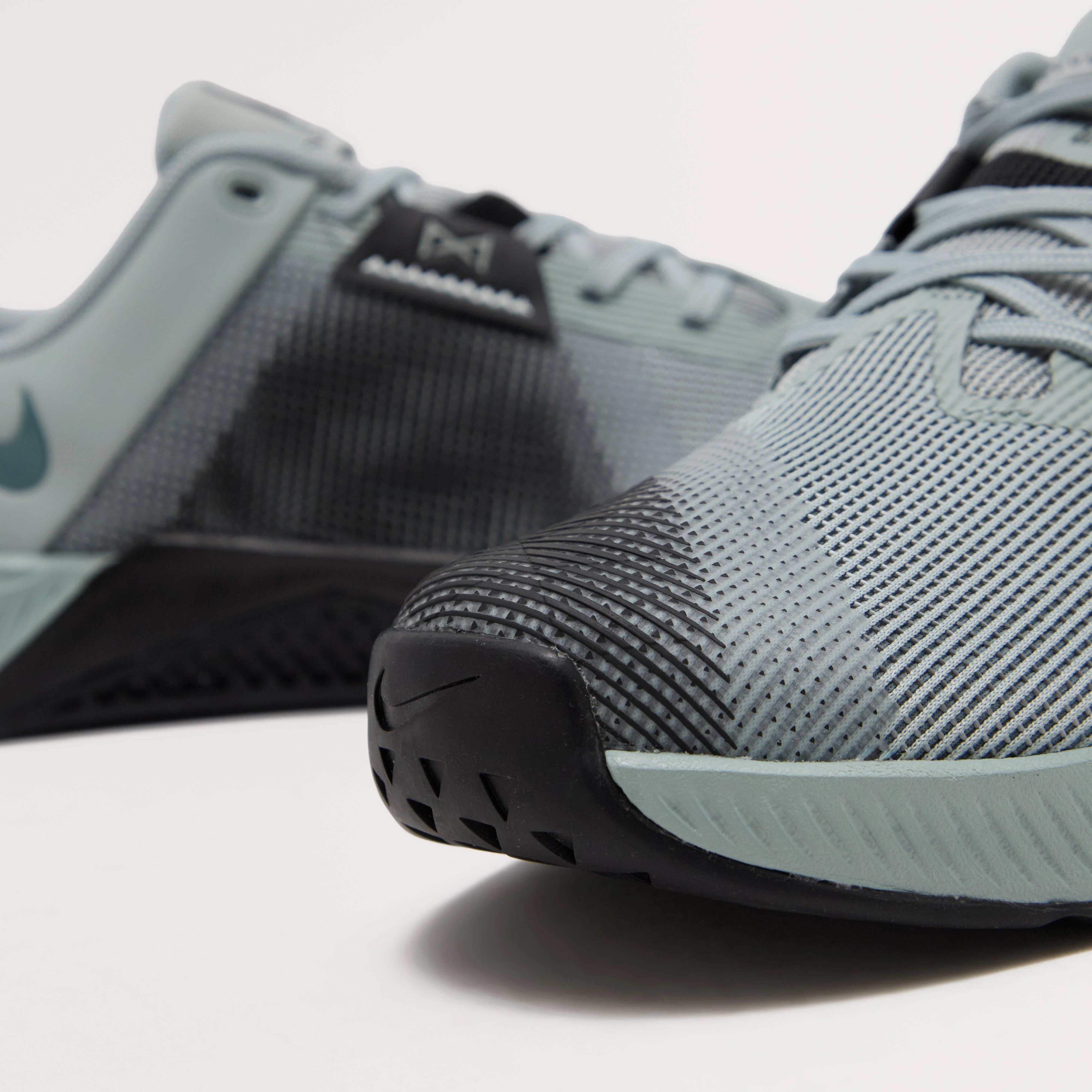 Men’s Metcon 10 Workout Shoe - Image 4
