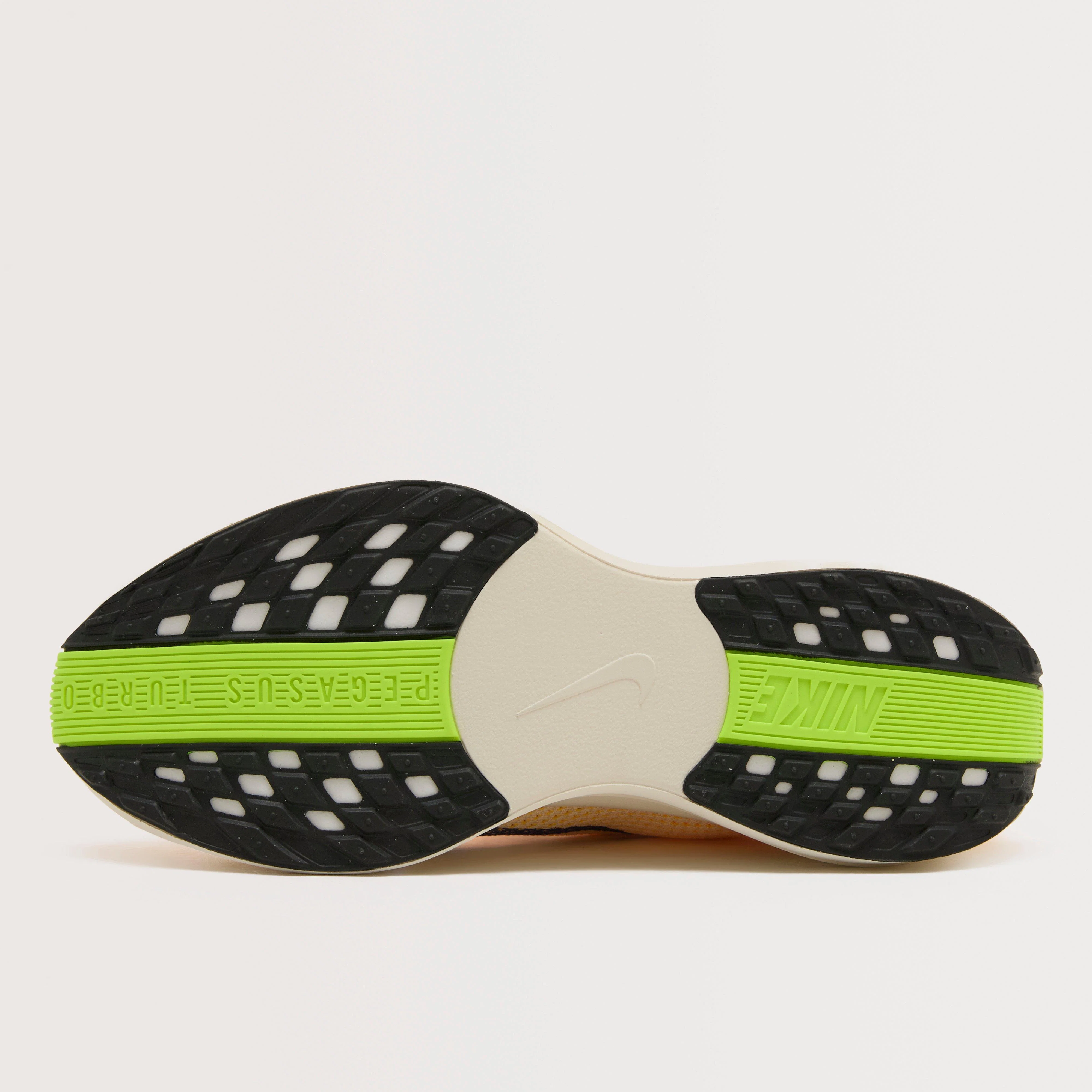 Men’s Pegasus Plus Running Shoe - Image 2