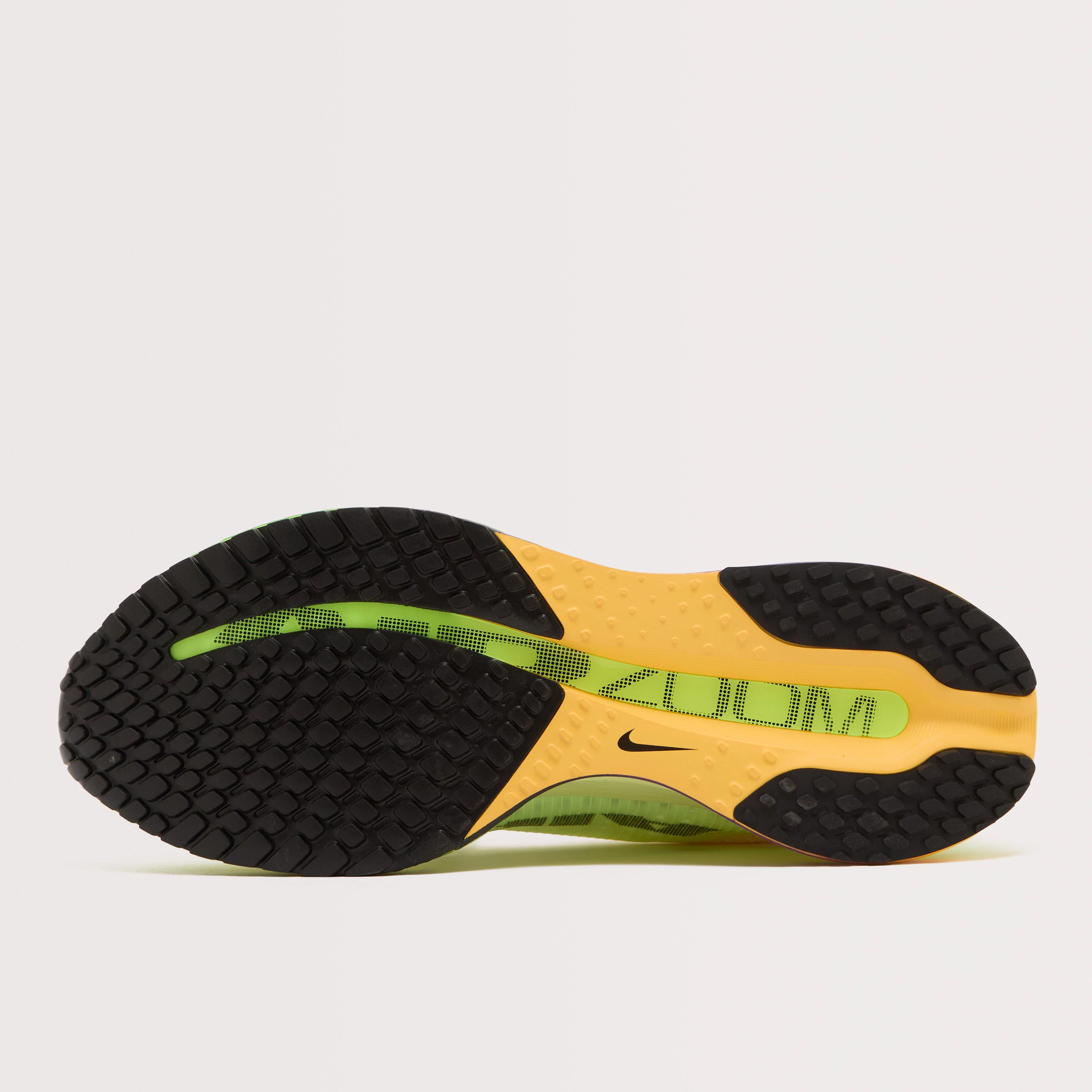 Men’s Pegasus Premium Running Shoe - Image 3