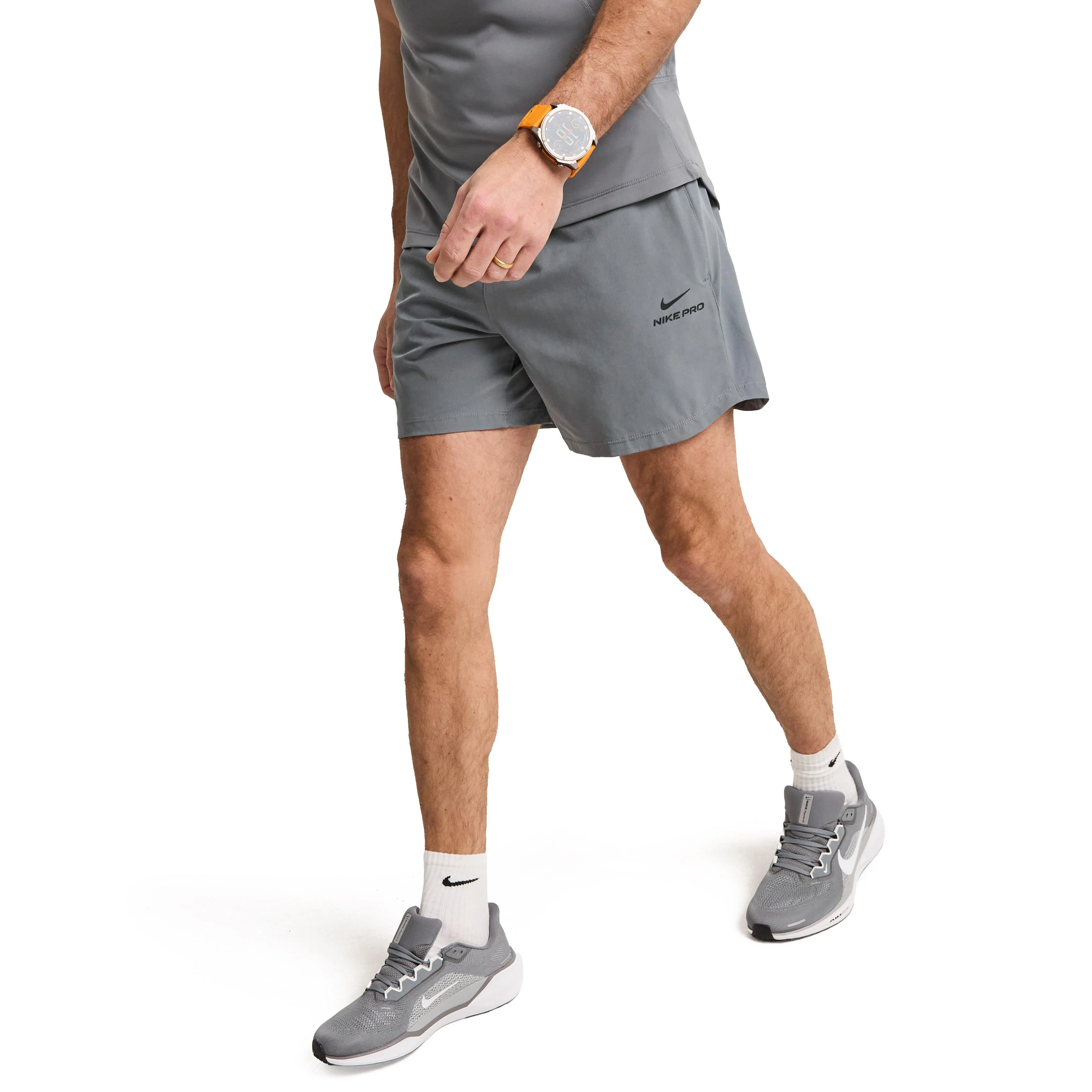 Men’s Pro Training Dri-FIT 6” Shorts - Image 5